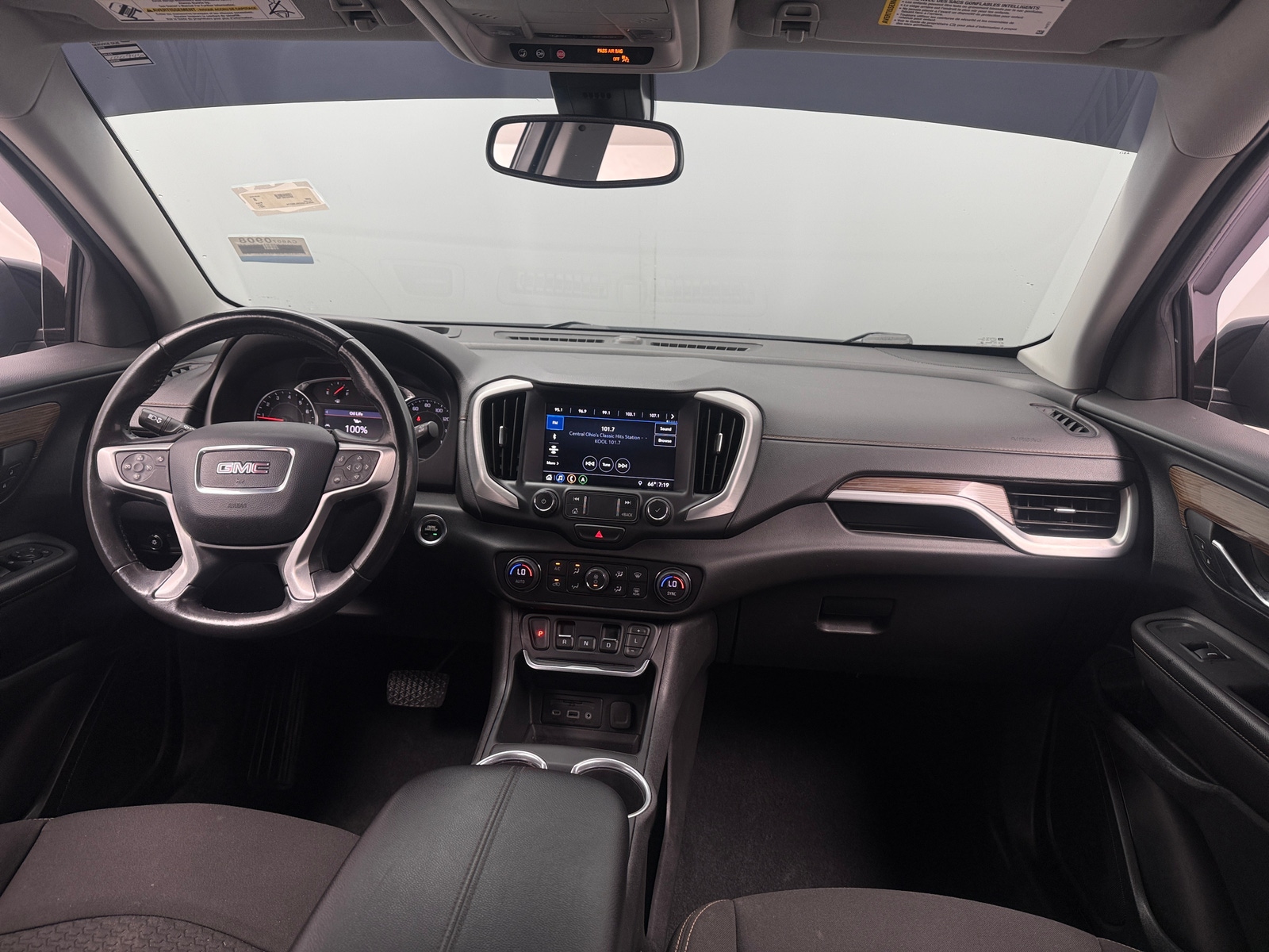 Thumbnail: 2021 GMC Terrain - 3
