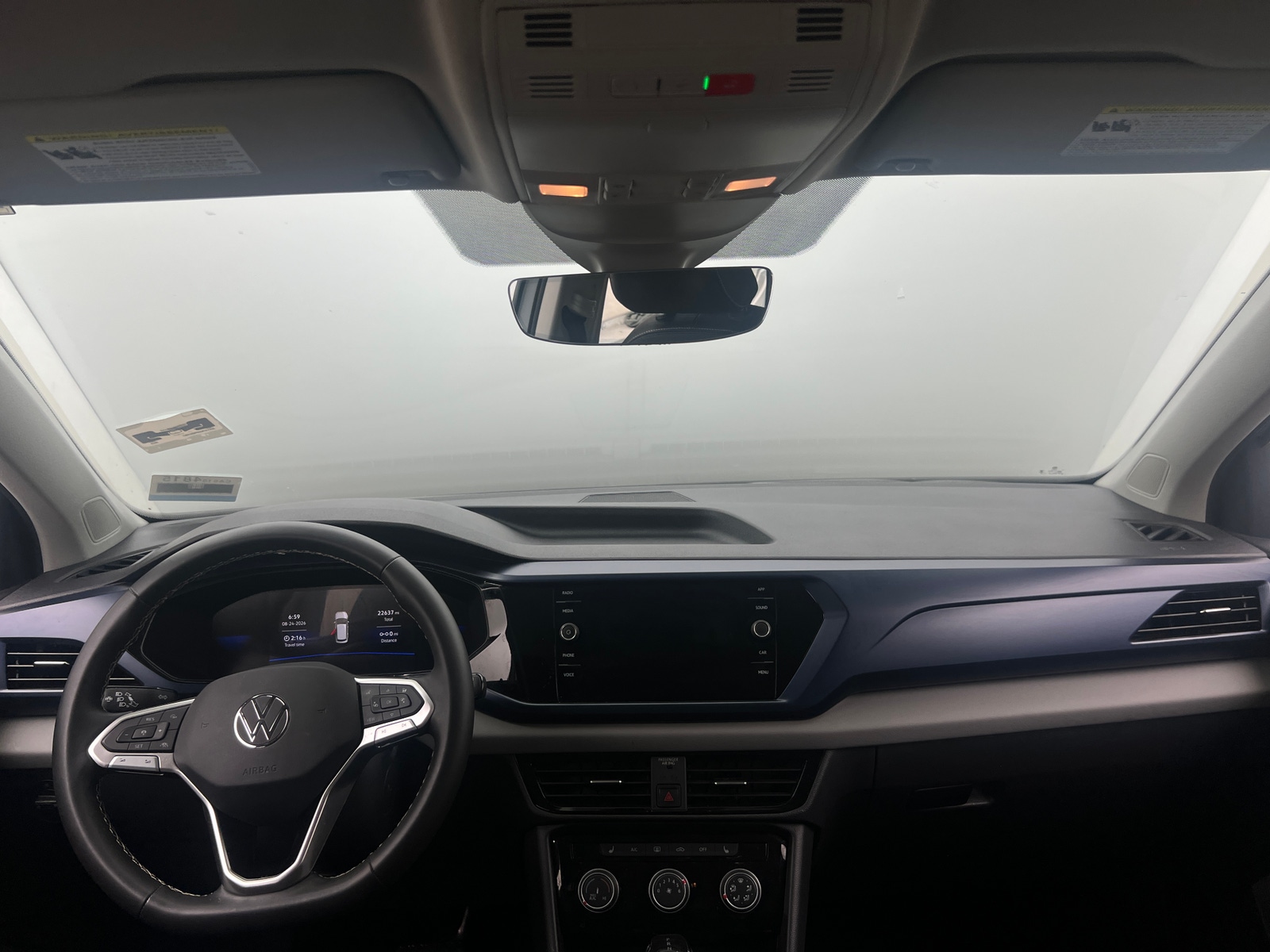 Thumbnail: 2023 Volkswagen Taos - 3