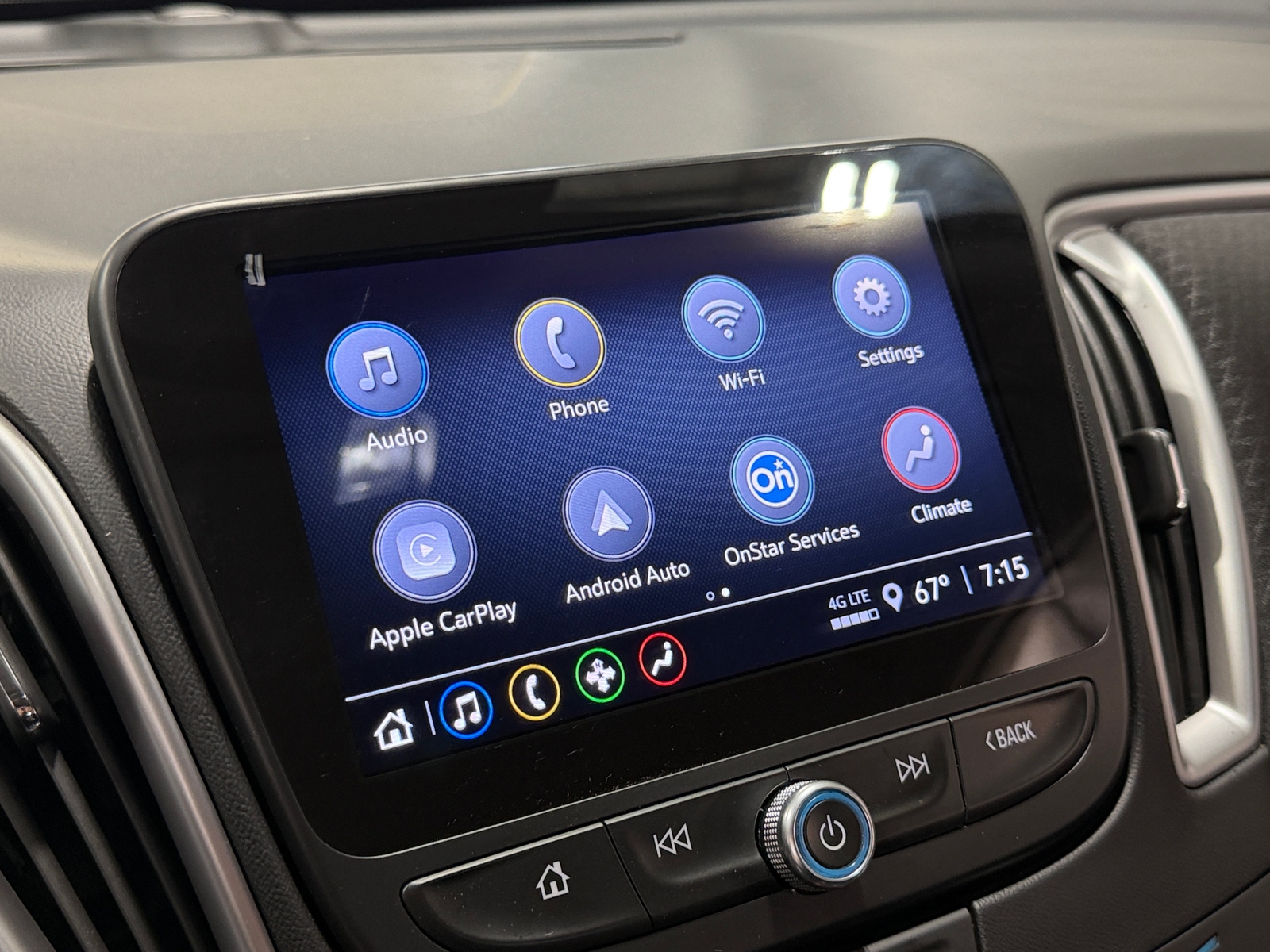 Thumbnail: 2025 Chevrolet Malibu - 4