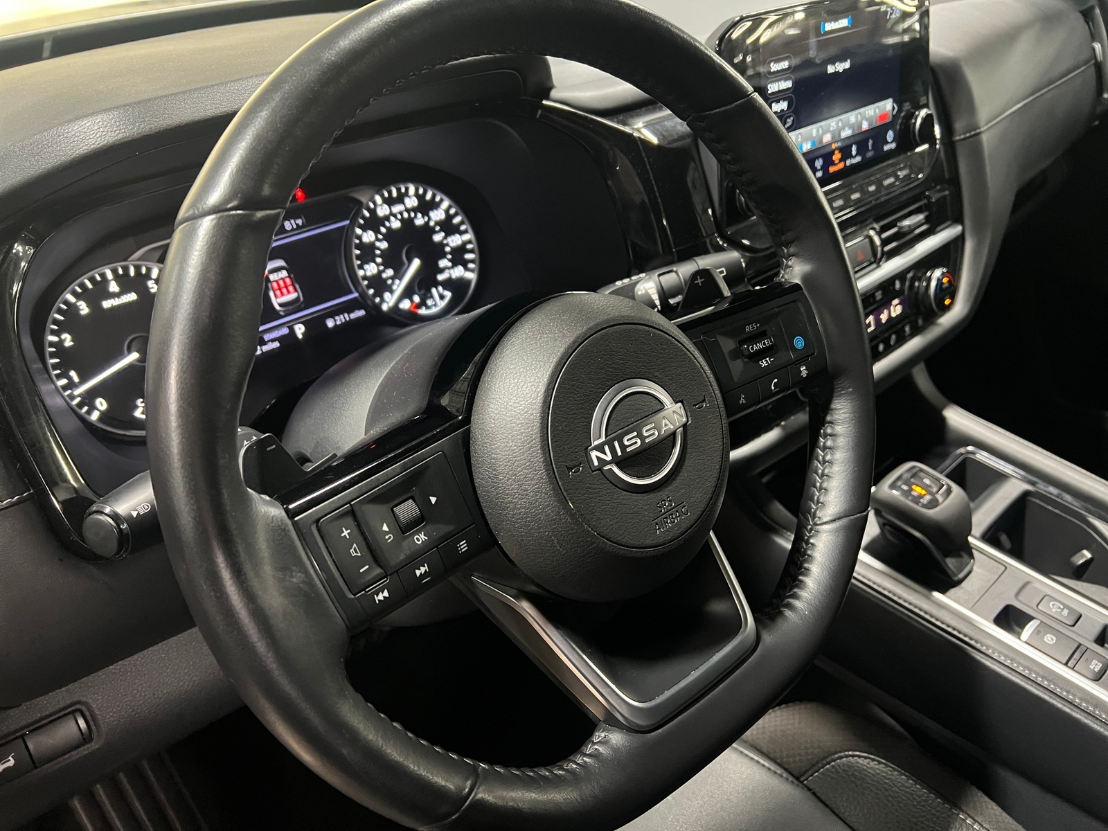 Thumbnail: 2025 Nissan Pathfinder - 4