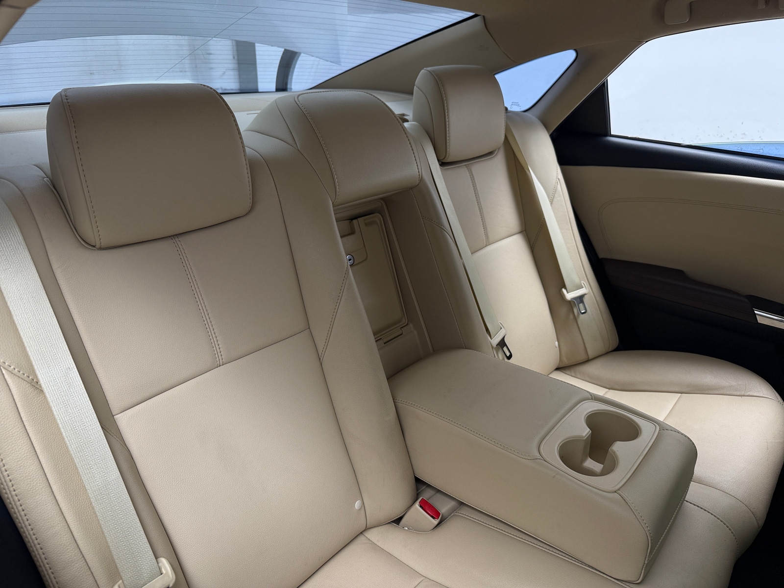 Thumbnail: 2017 Toyota Avalon - 6