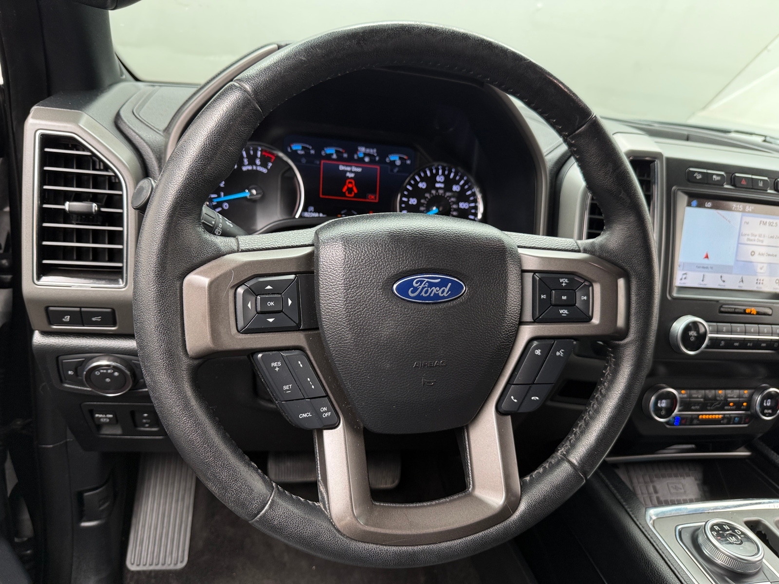 Thumbnail: 2019 Ford Expedition - 4