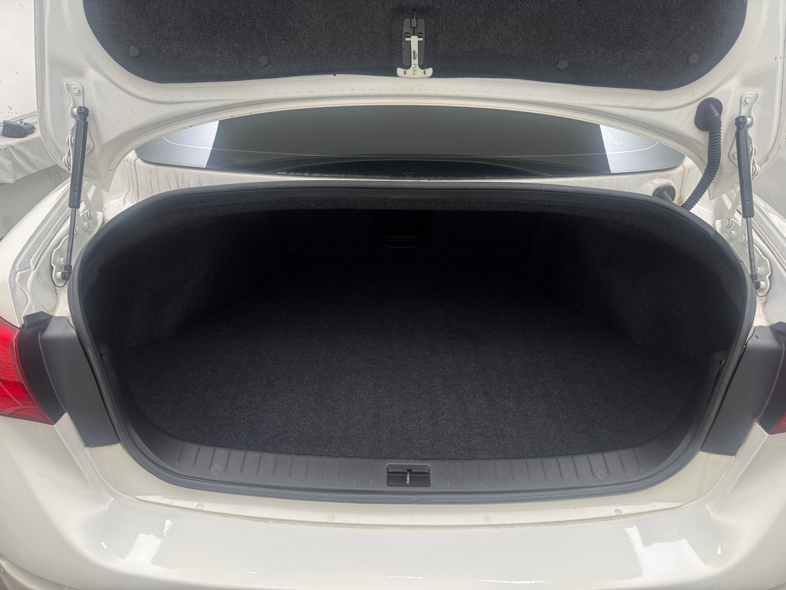 Thumbnail: 2015 INFINITI Q50 - 6
