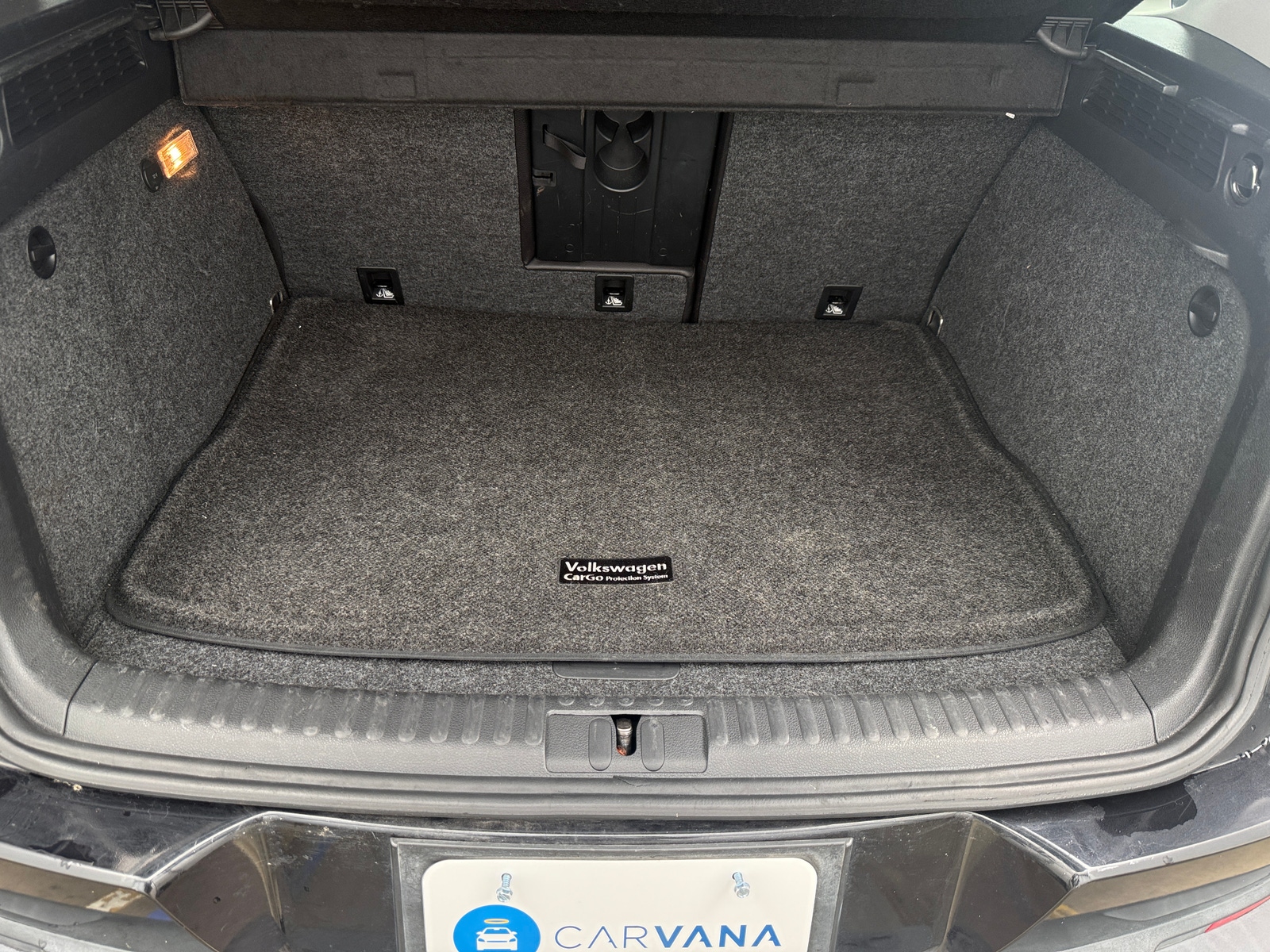 Thumbnail: 2017 Volkswagen Tiguan - 7