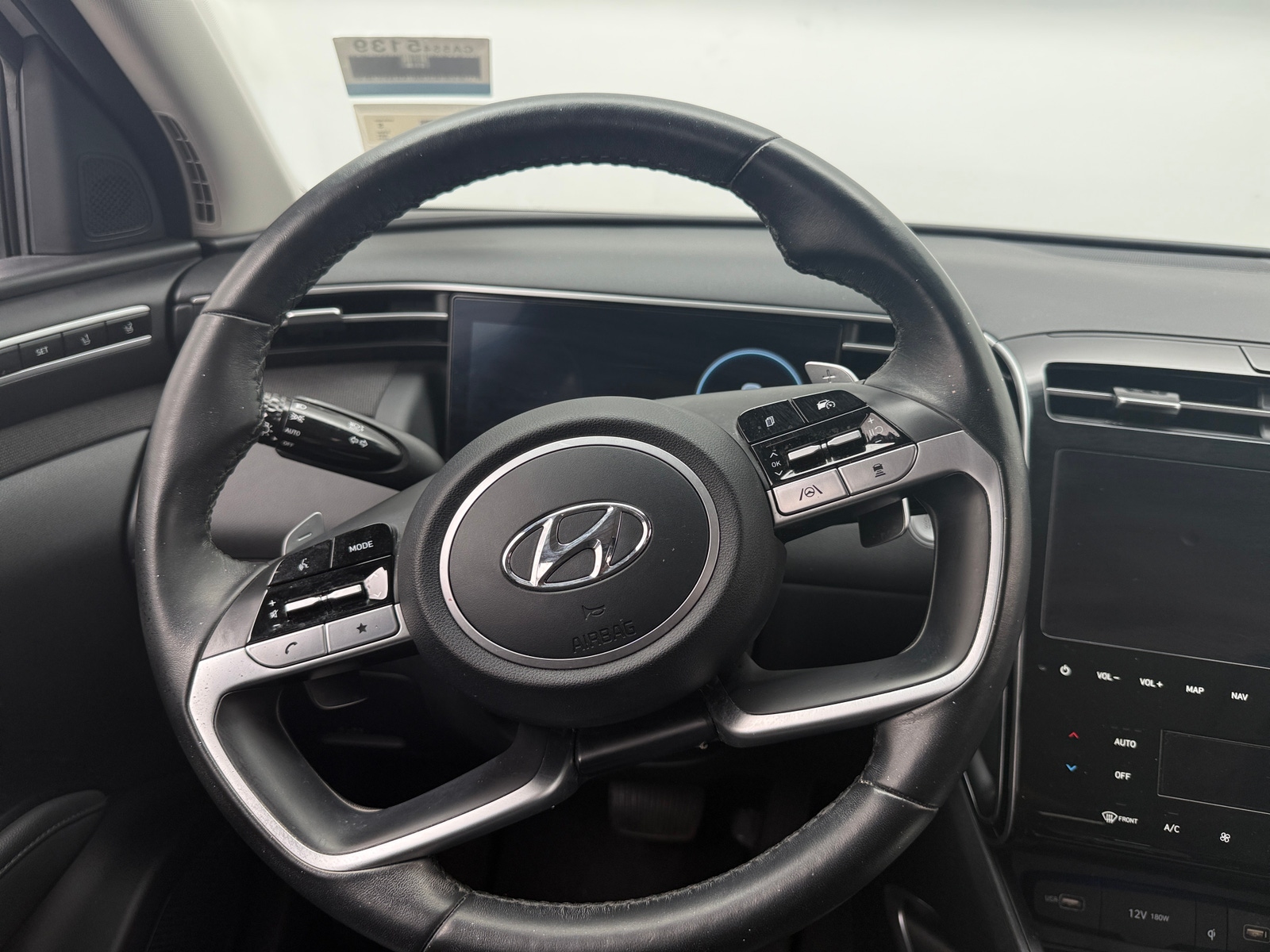 Thumbnail: 2023 Hyundai Tucson - 4