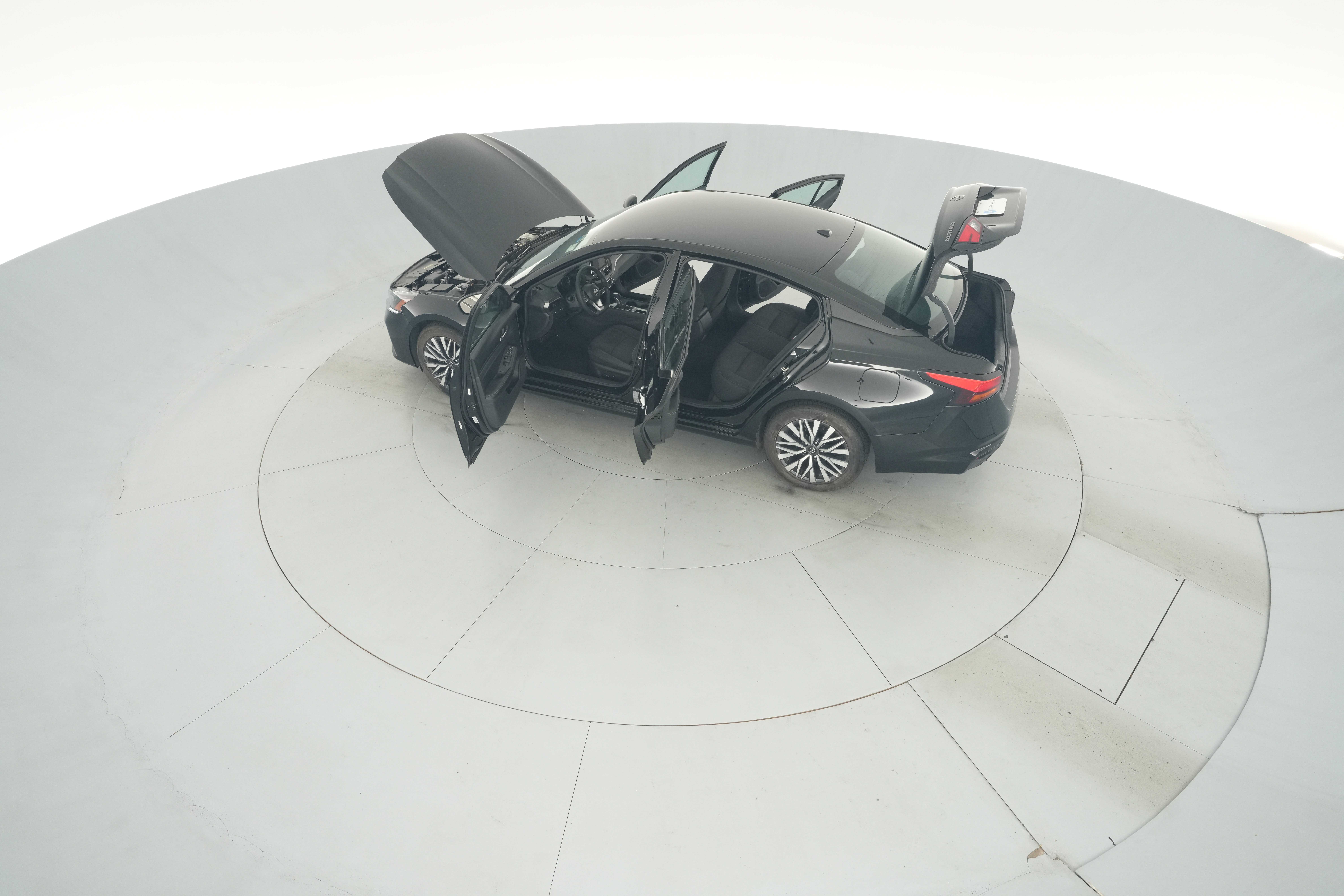 2025 Nissan Altima SV - Photo 42