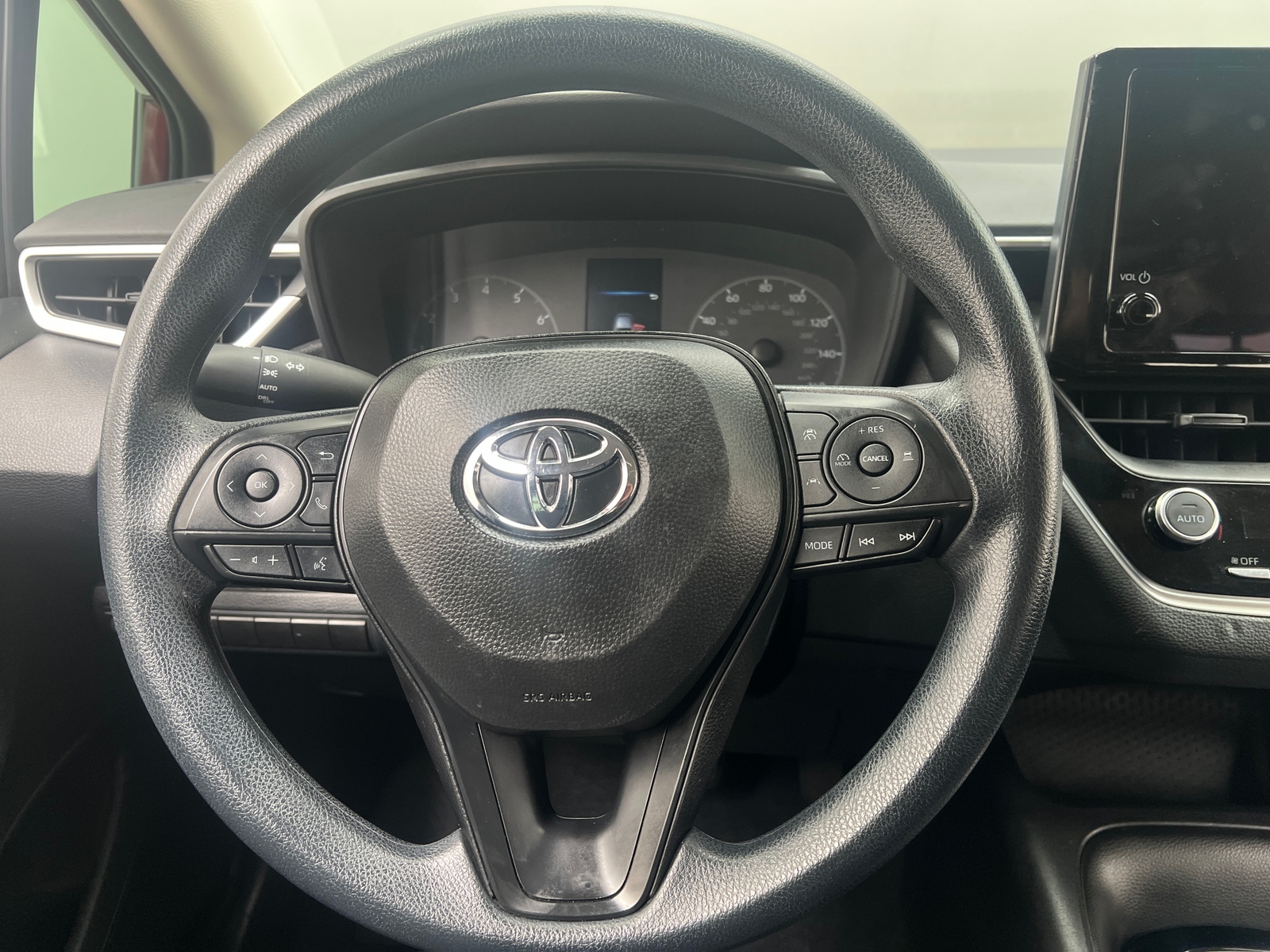 Thumbnail: 2024 Toyota Corolla - 5