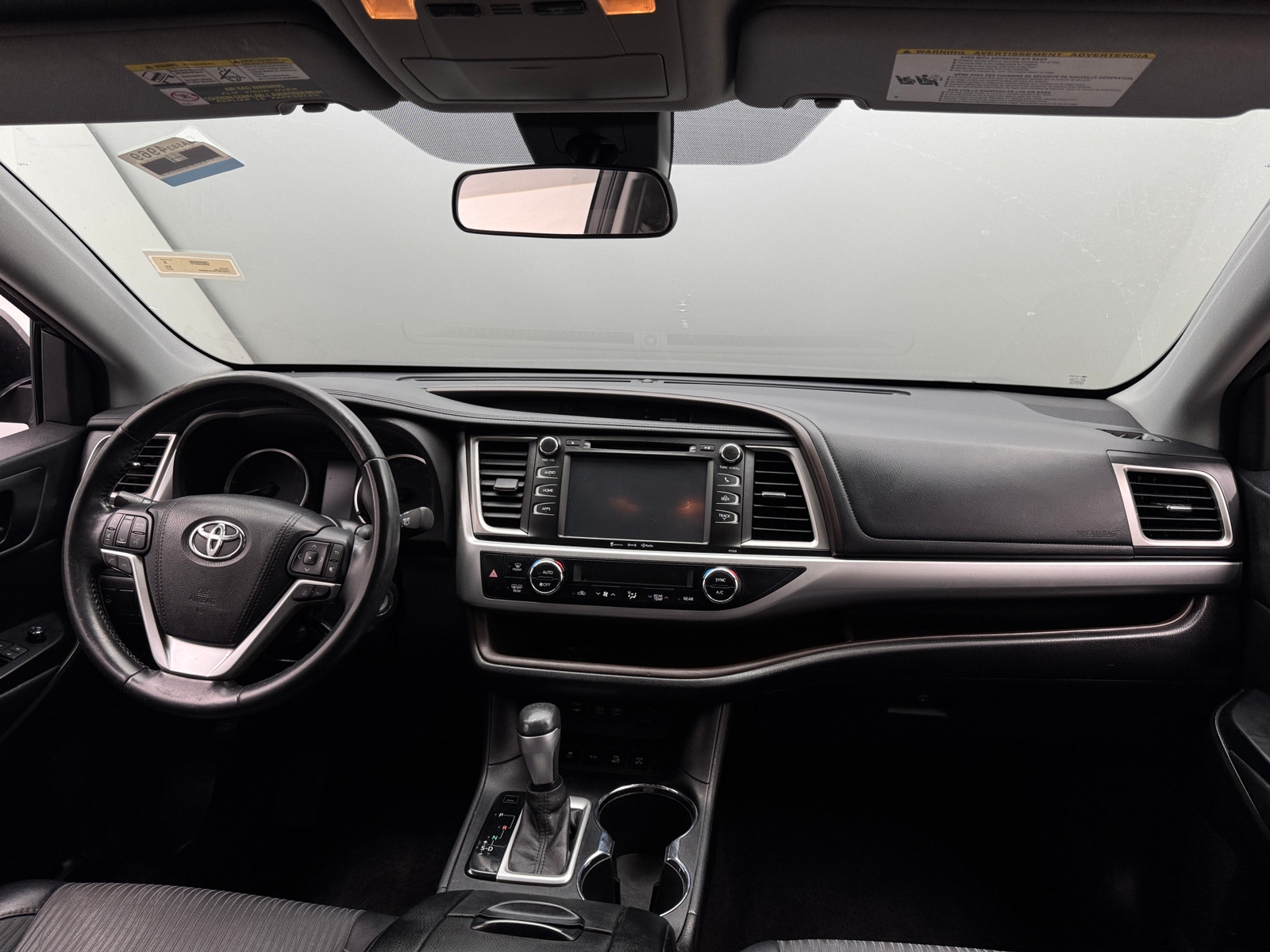 Thumbnail: 2017 Toyota Highlander - 3