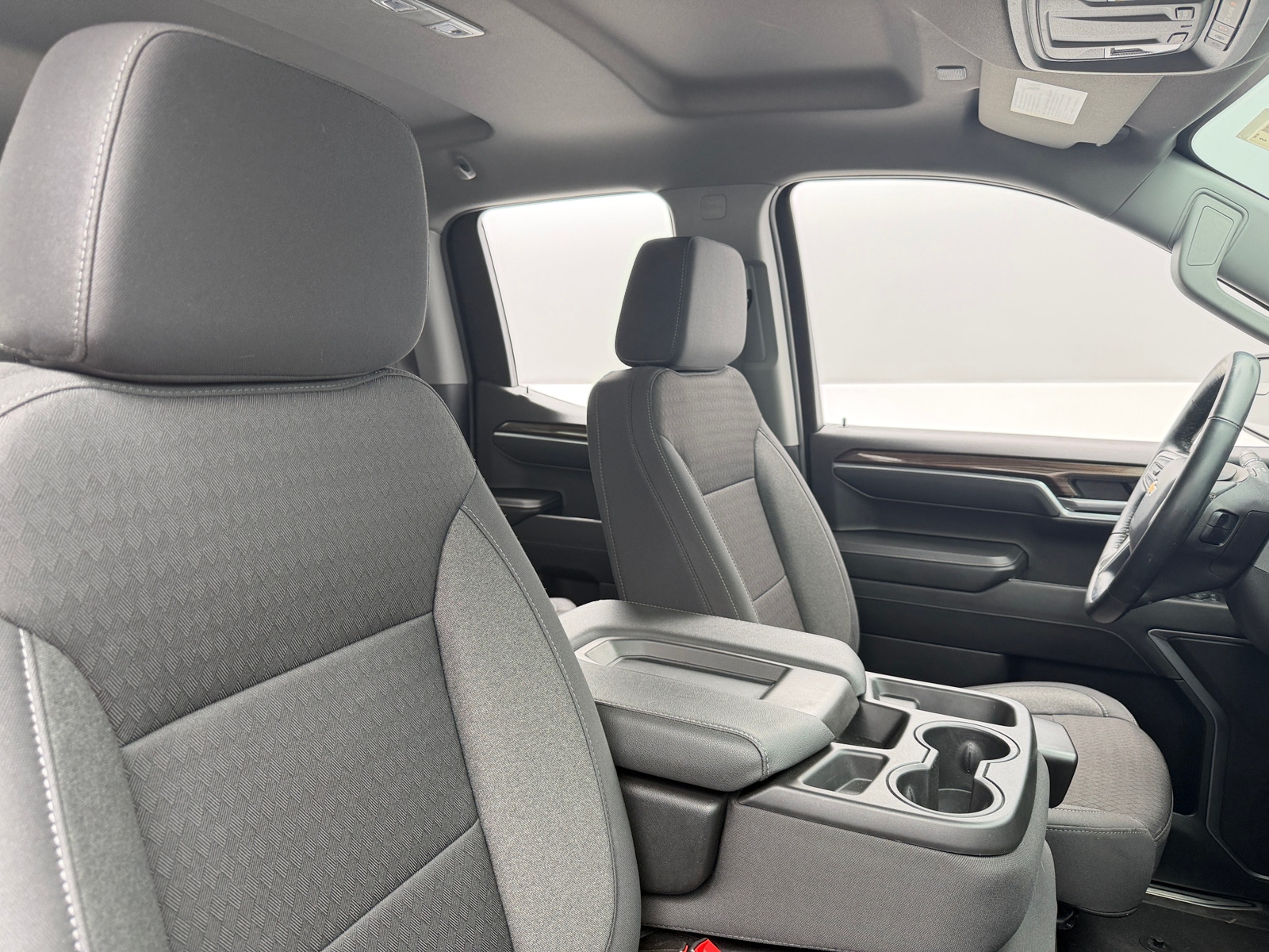 Thumbnail: 2024 Chevrolet Silverado 1500 - 2