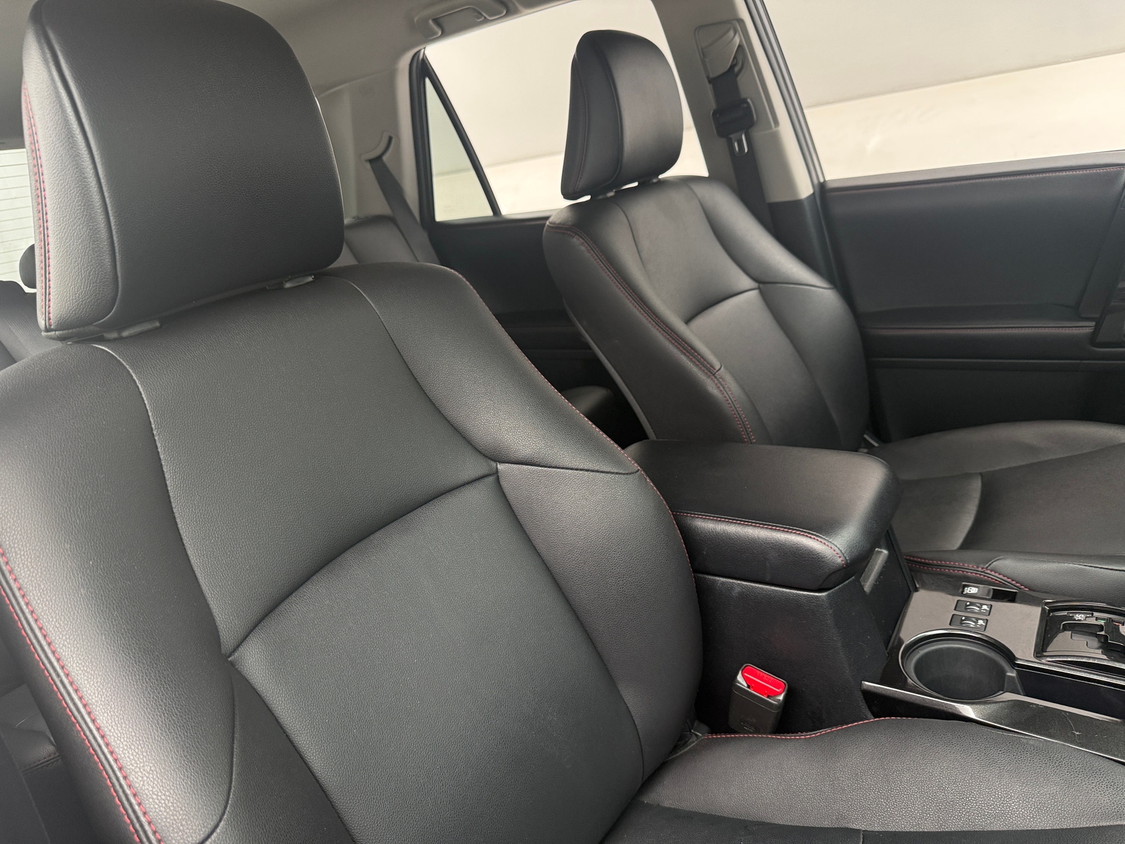 Thumbnail: 2016 Toyota 4Runner - 2