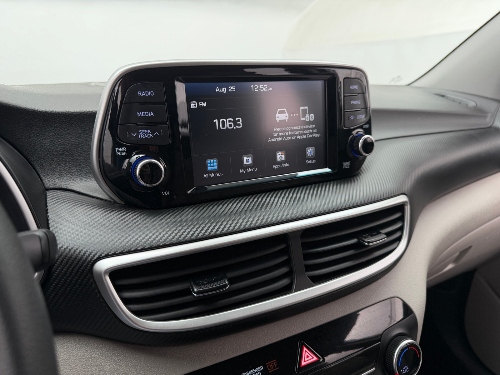 Thumbnail: 2021 Hyundai Tucson - 4