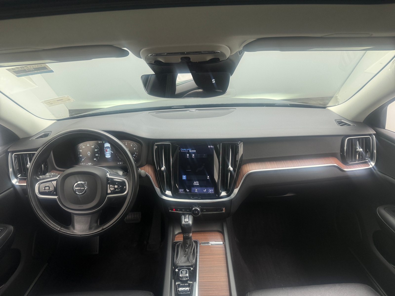 Thumbnail: 2021 Volvo S60 - 2