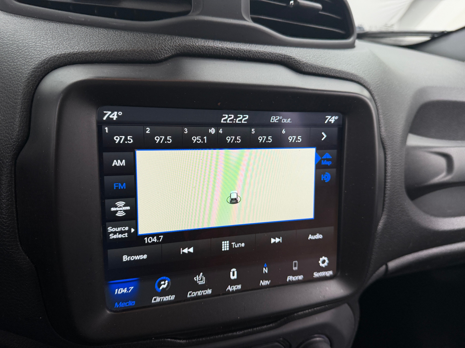 Thumbnail: 2021 Jeep Renegade - 3