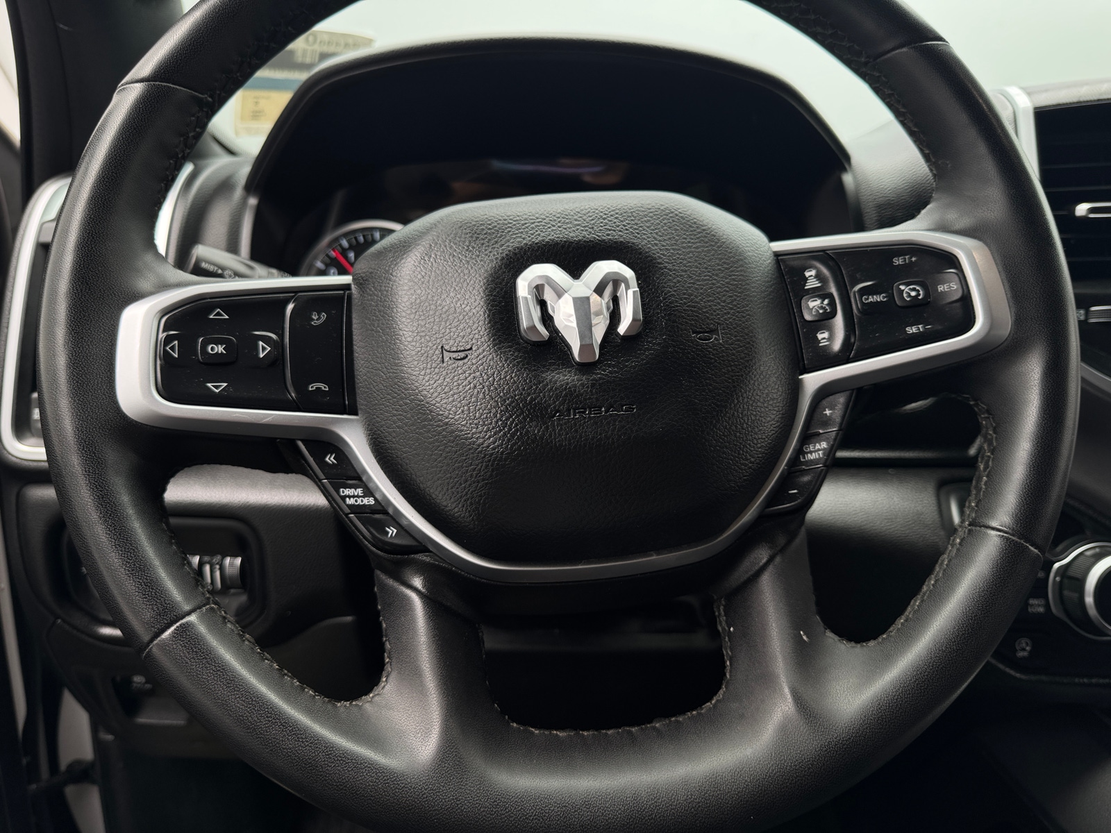 Thumbnail: 2025 RAM 1500 - 5