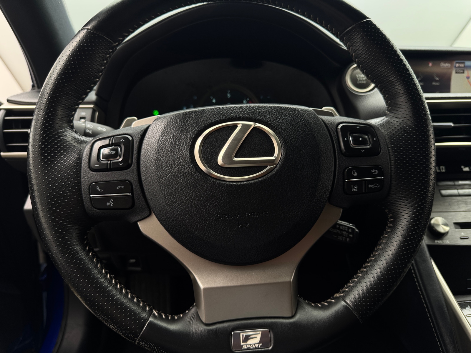 Thumbnail: 2019 Lexus IS - 4