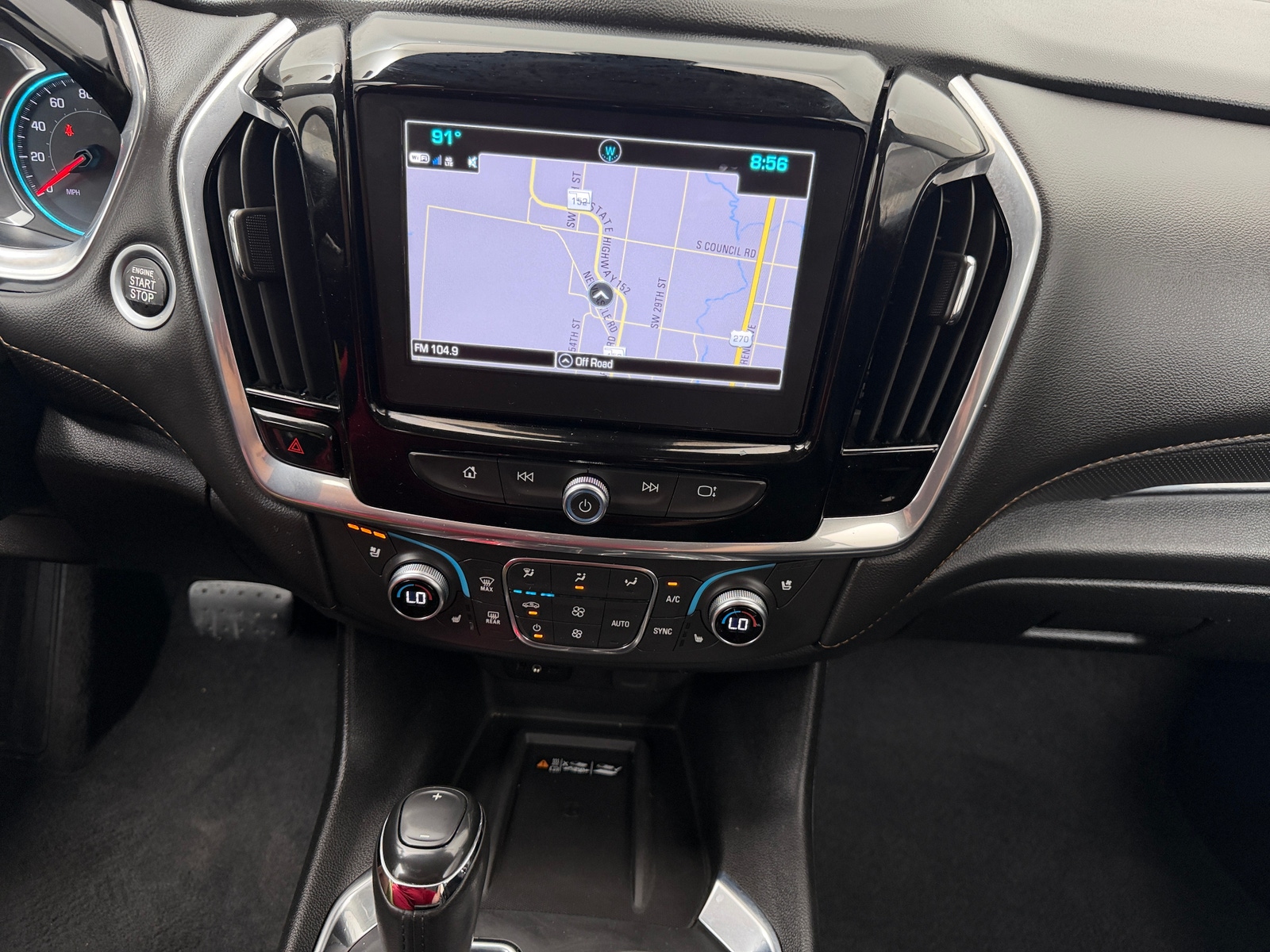 Thumbnail: 2019 Chevrolet Traverse - 3