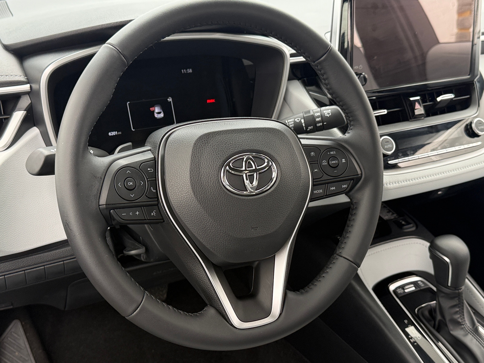Thumbnail: 2025 Toyota Corolla - 4