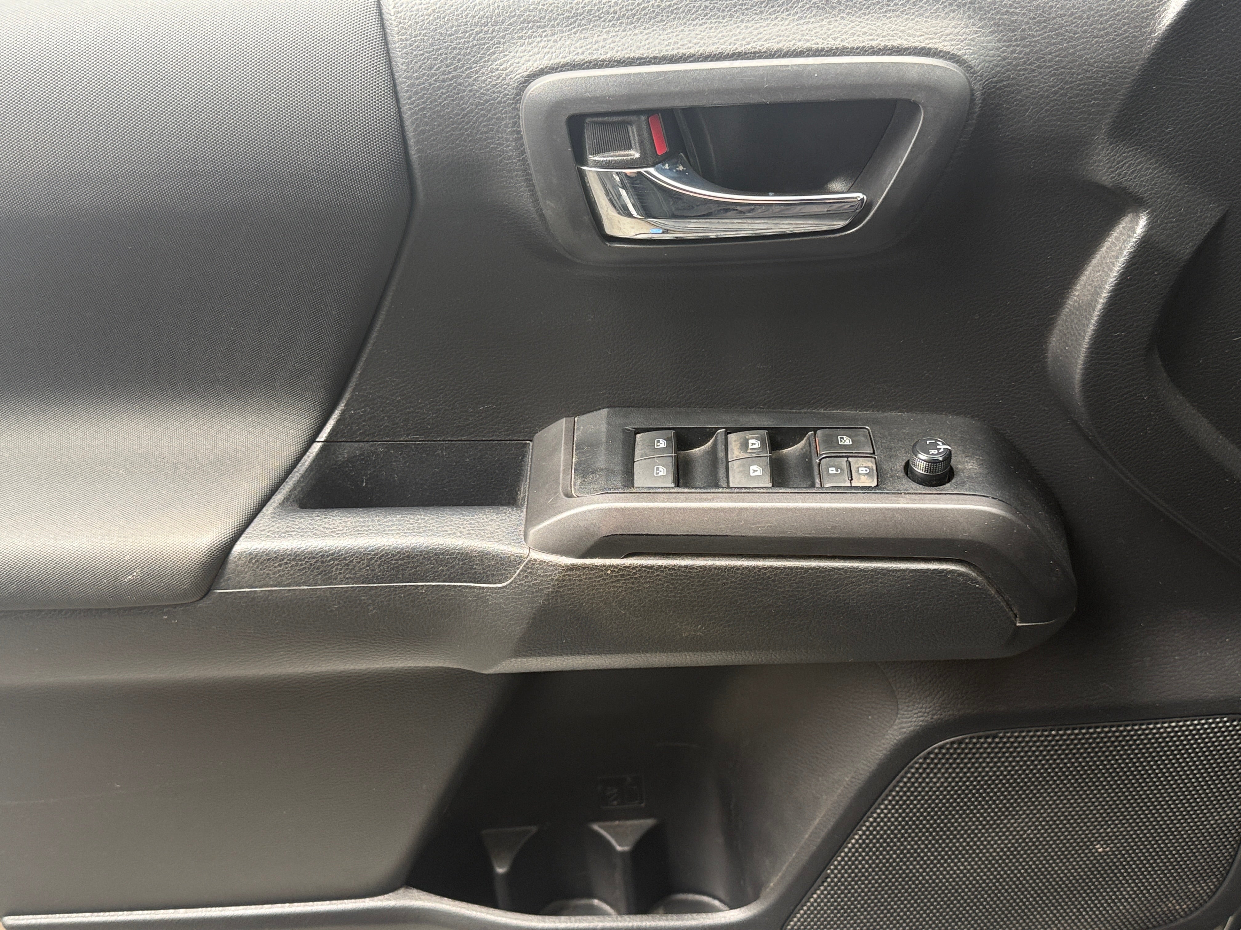 2023 Toyota Tacoma 4WD