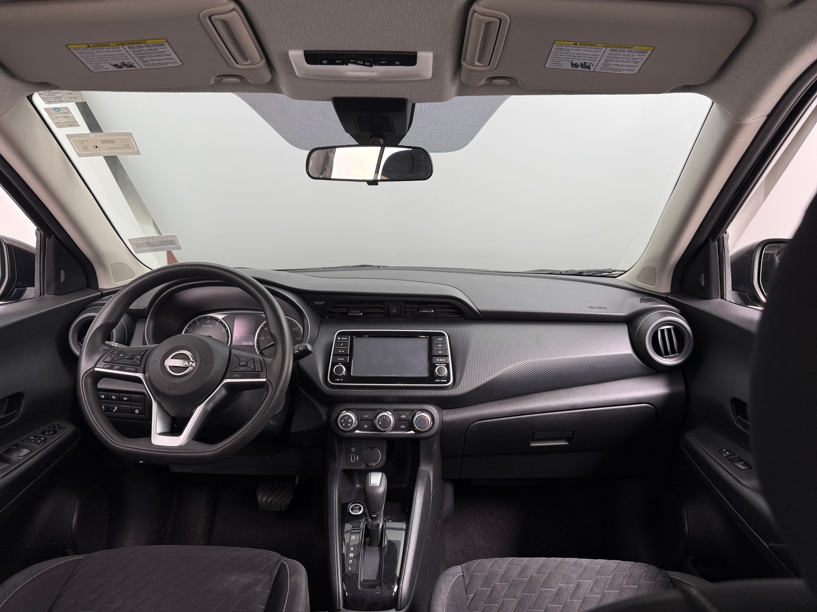 Thumbnail: 2022 Nissan Kicks - 3
