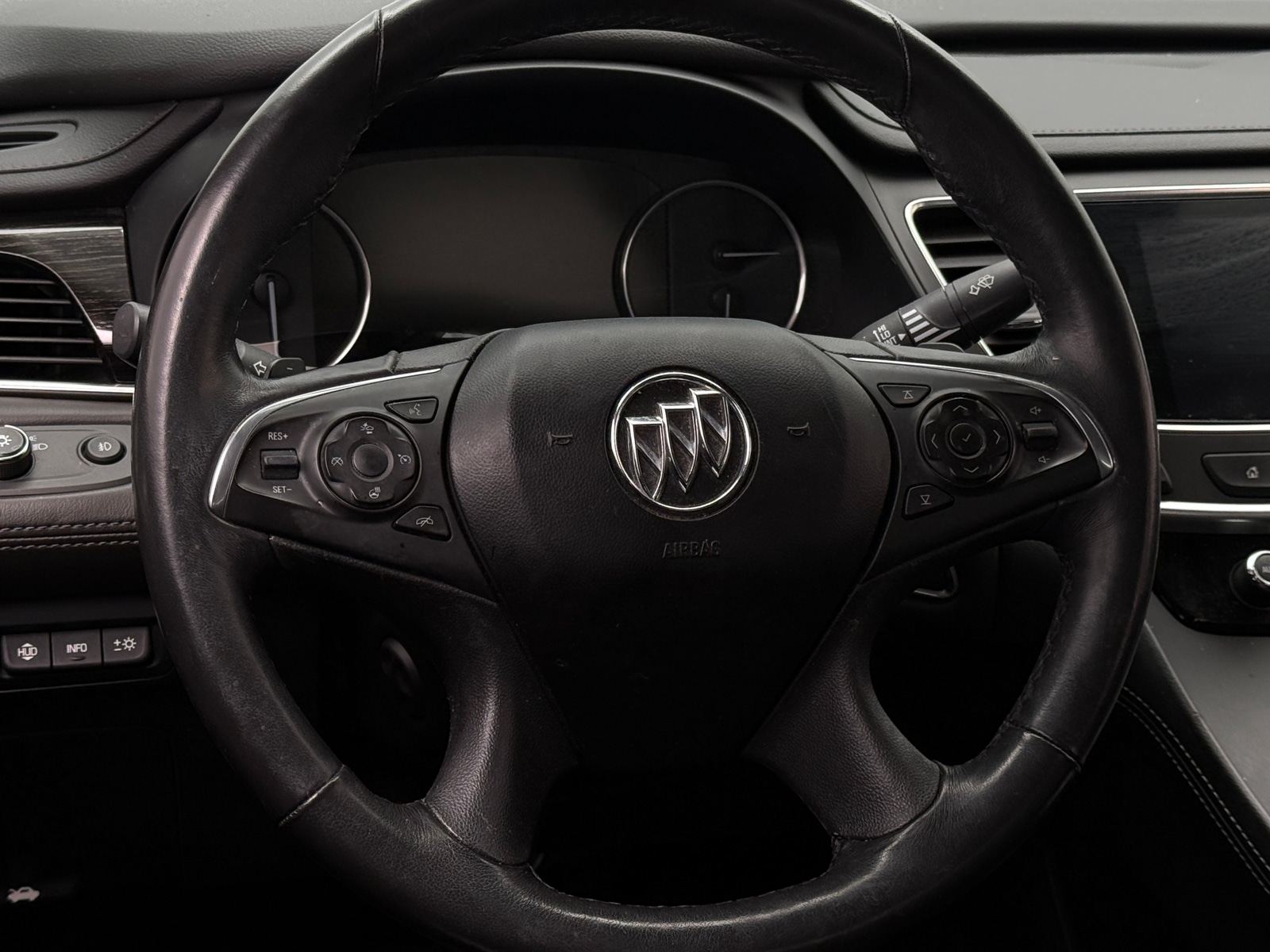 Thumbnail: 2017 Buick LaCrosse - 4