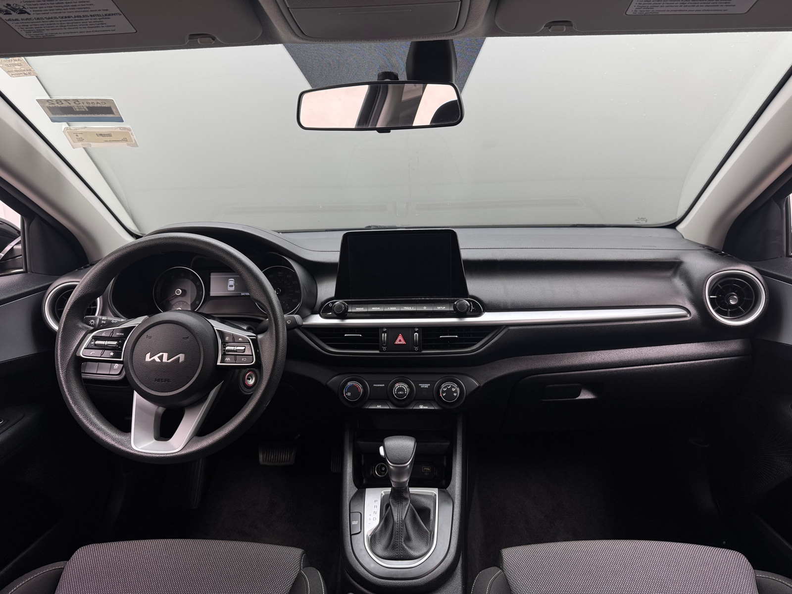 Thumbnail: 2024 Kia Forte - 3