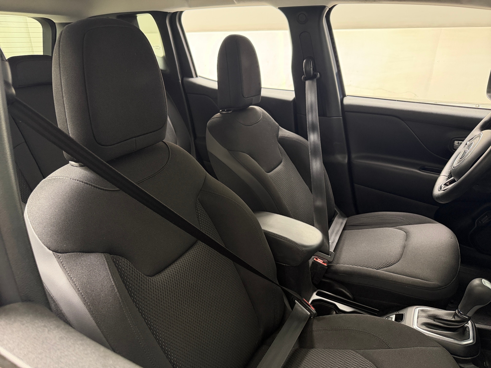 Thumbnail: 2019 Jeep Renegade - 2