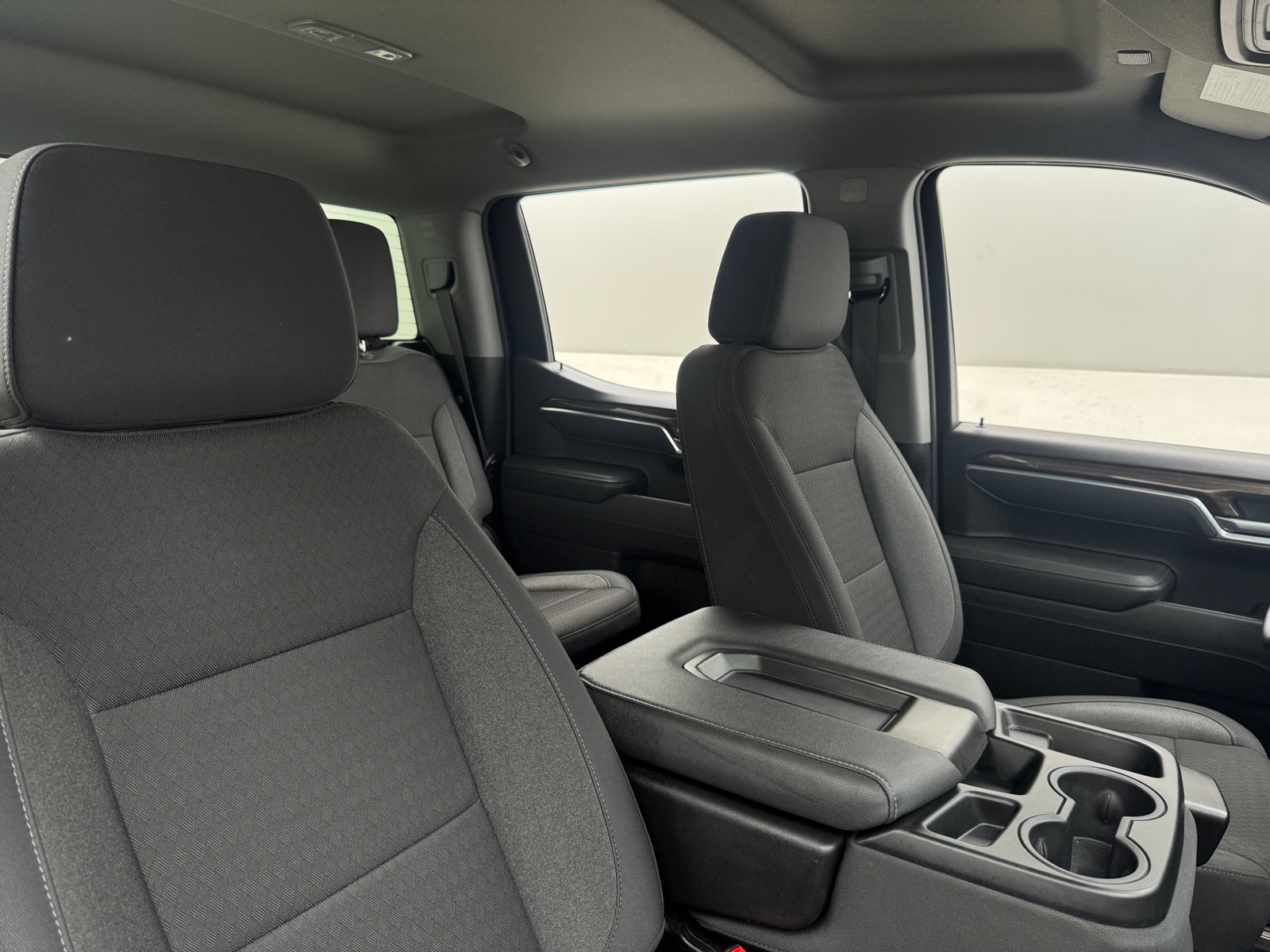 Thumbnail: 2026 Chevrolet Silverado 1500 - 2