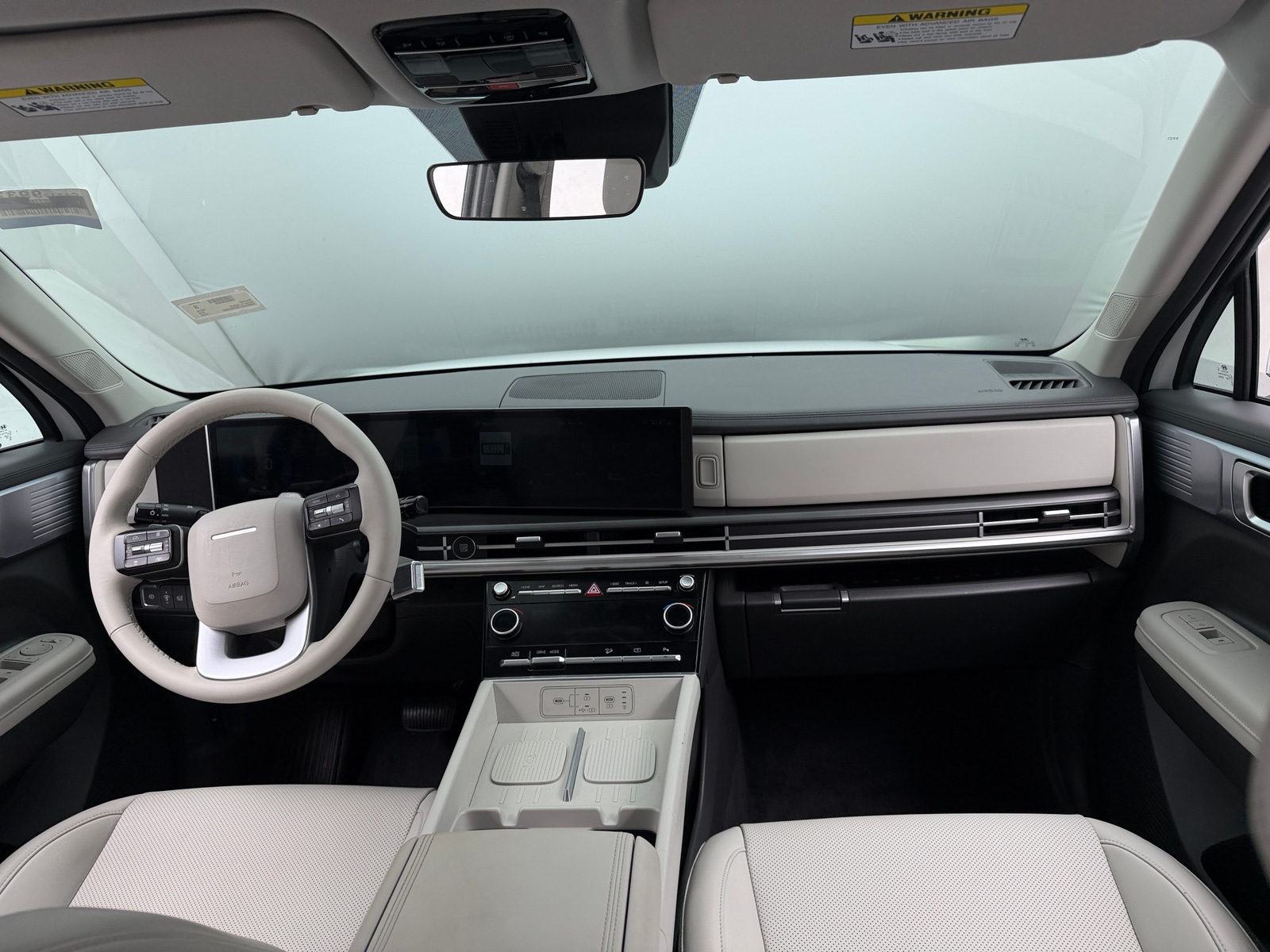 Thumbnail: 2025 Hyundai Santa Fe - 2