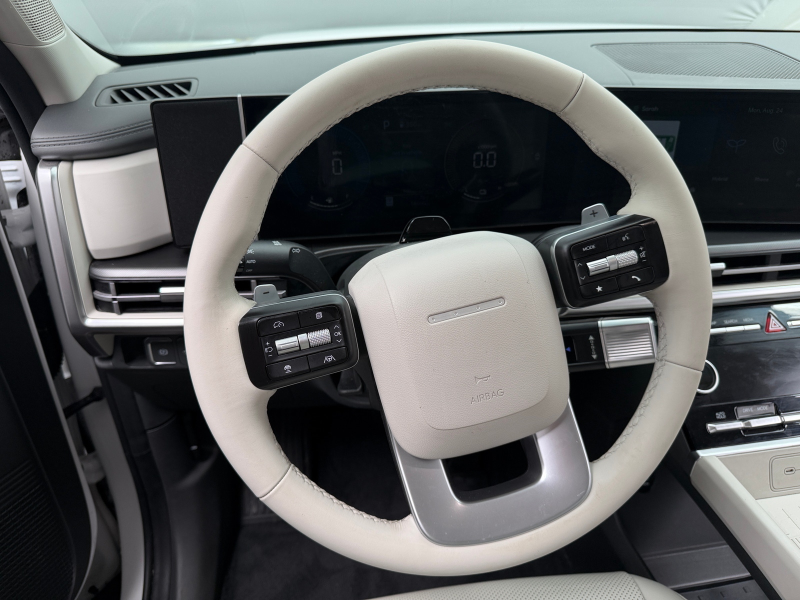Thumbnail: 2025 Hyundai Santa Fe - 4