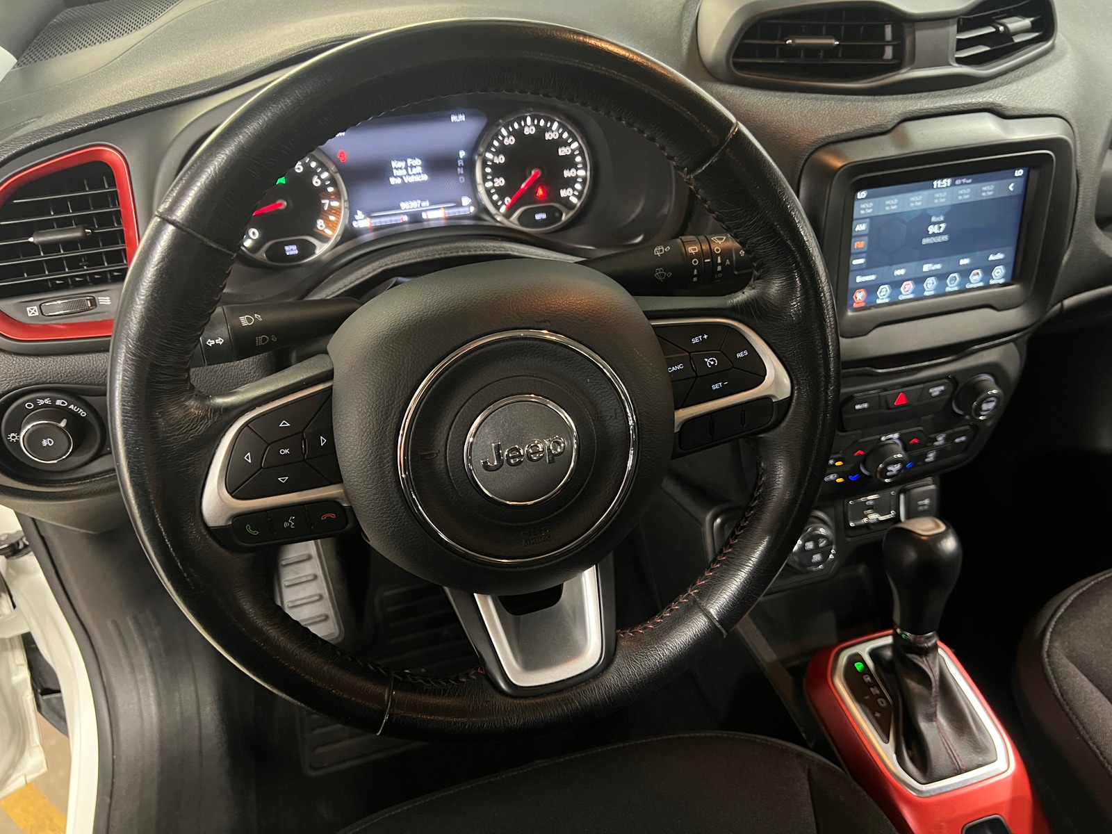 Thumbnail: 2019 Jeep Renegade - 5