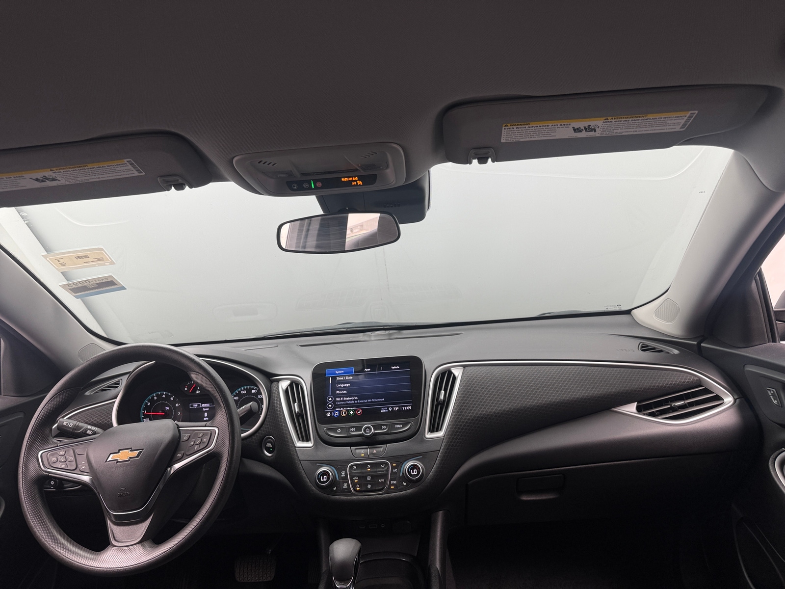 Thumbnail: 2025 Chevrolet Malibu - 3