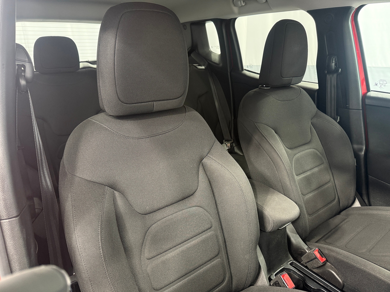 Thumbnail: 2019 Jeep Renegade - 2