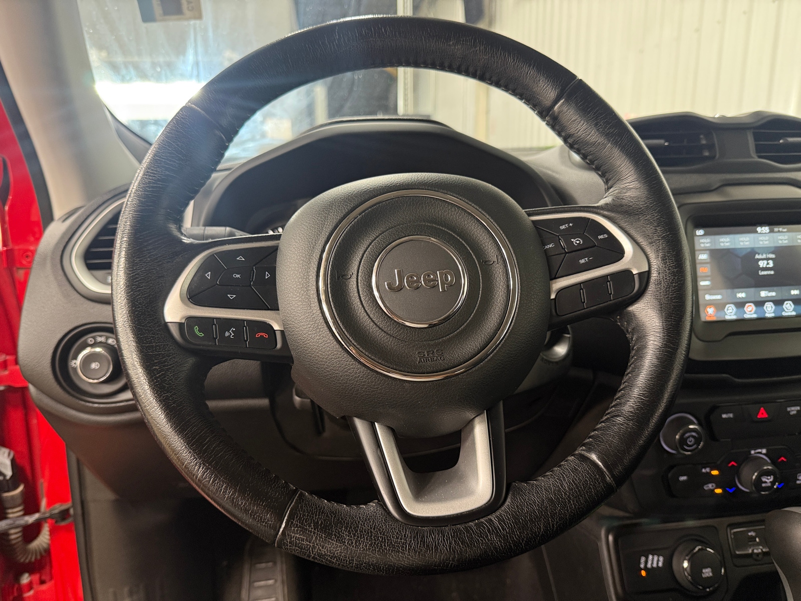 Thumbnail: 2019 Jeep Renegade - 5