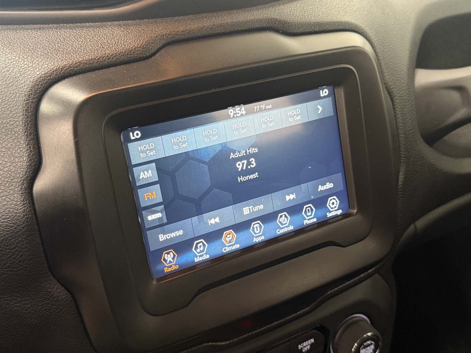 Thumbnail: 2019 Jeep Renegade - 4