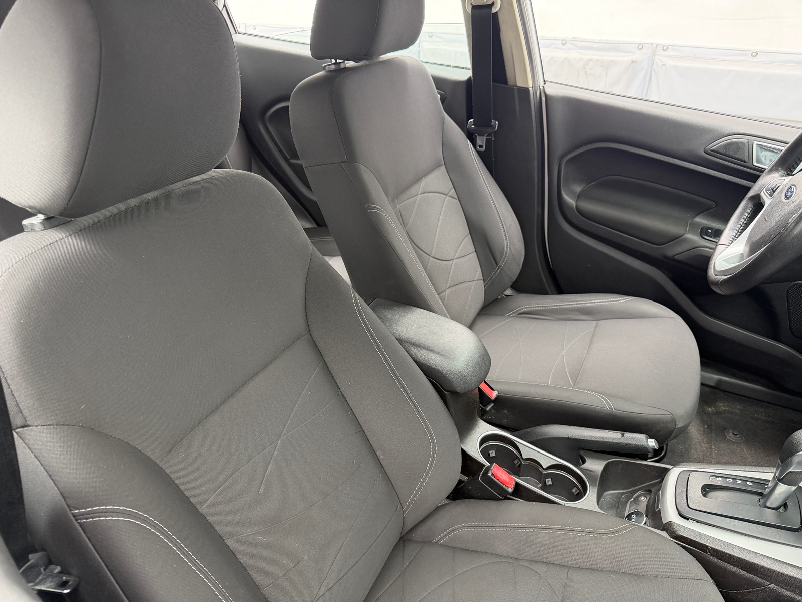 Thumbnail: 2015 Ford Fiesta - 2