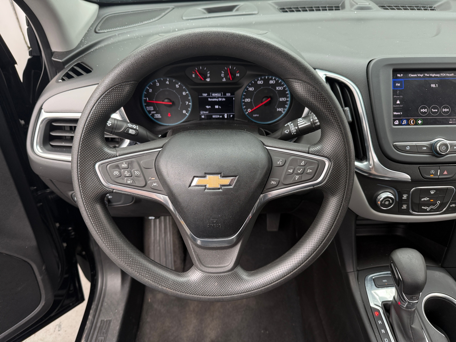 Thumbnail: 2022 Chevrolet Equinox - 5