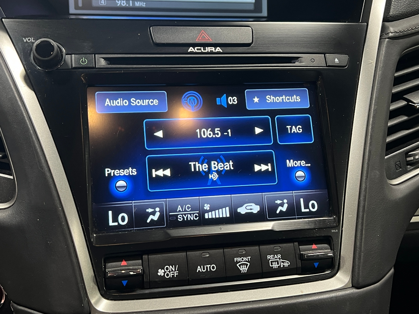 Thumbnail: 2014 Acura RLX - 4