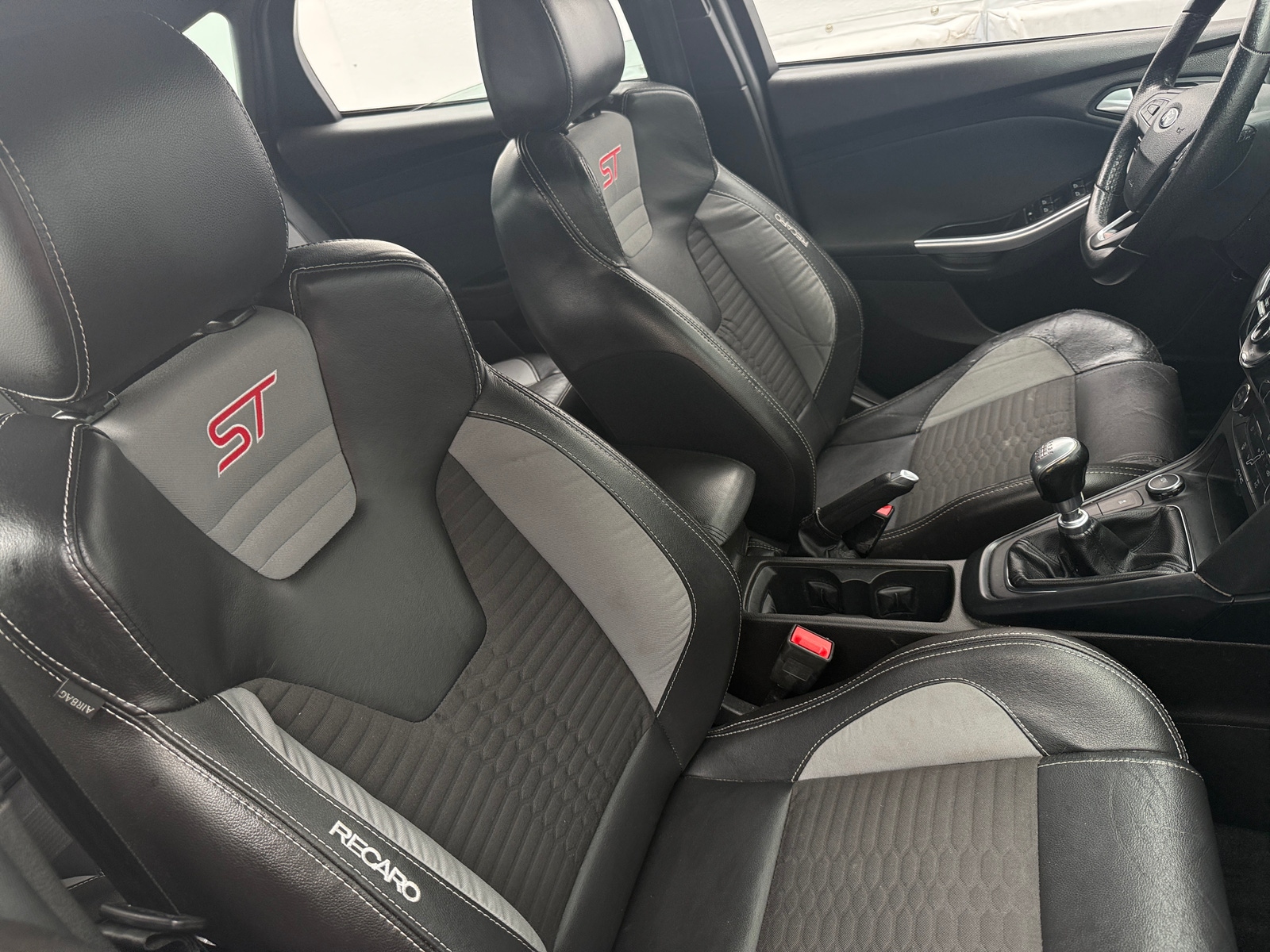 Thumbnail: 2016 Ford Focus - 2