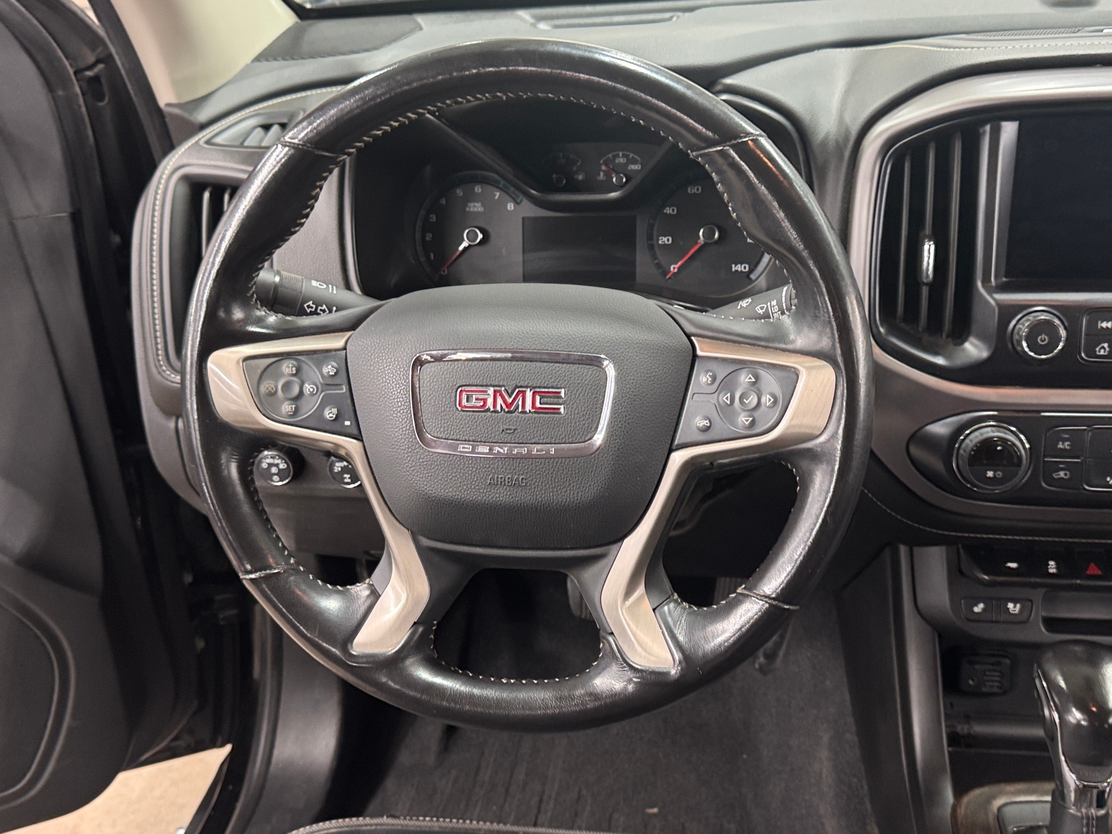 Thumbnail: 2022 GMC Canyon - 4