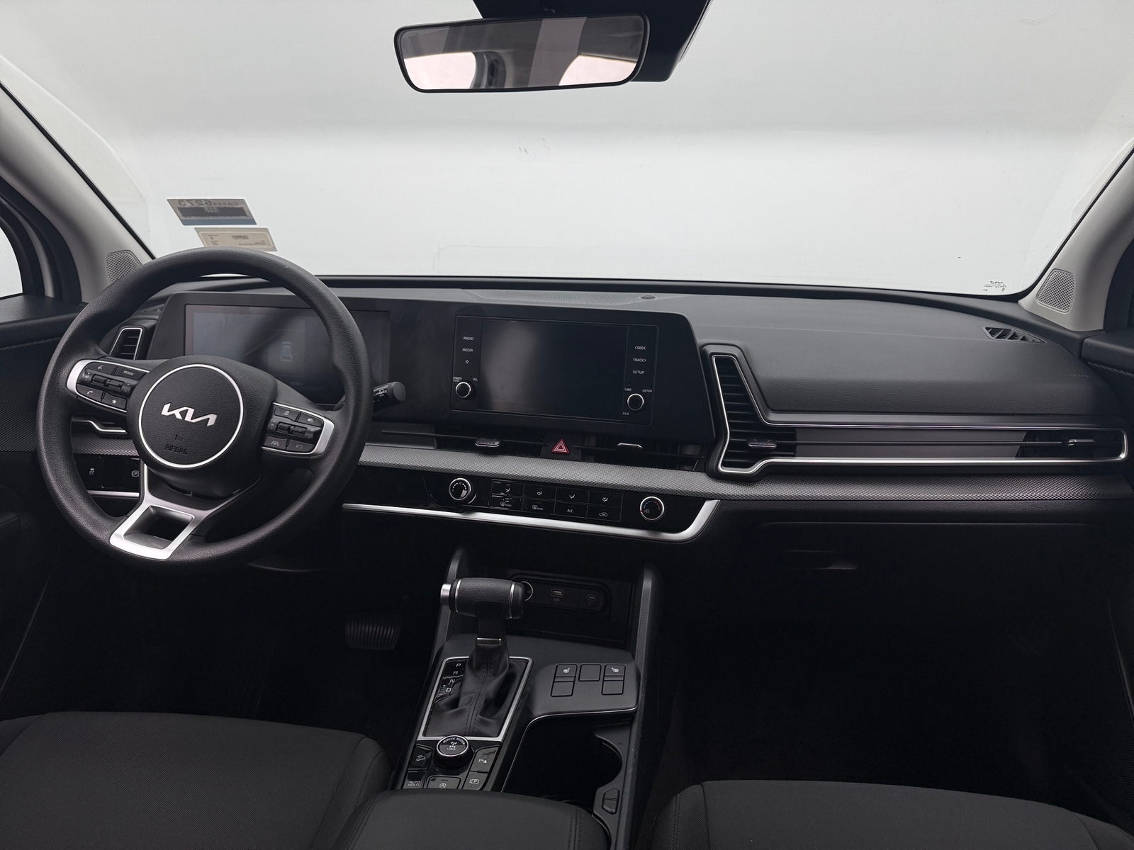 Thumbnail: 2025 Kia Sportage - 3