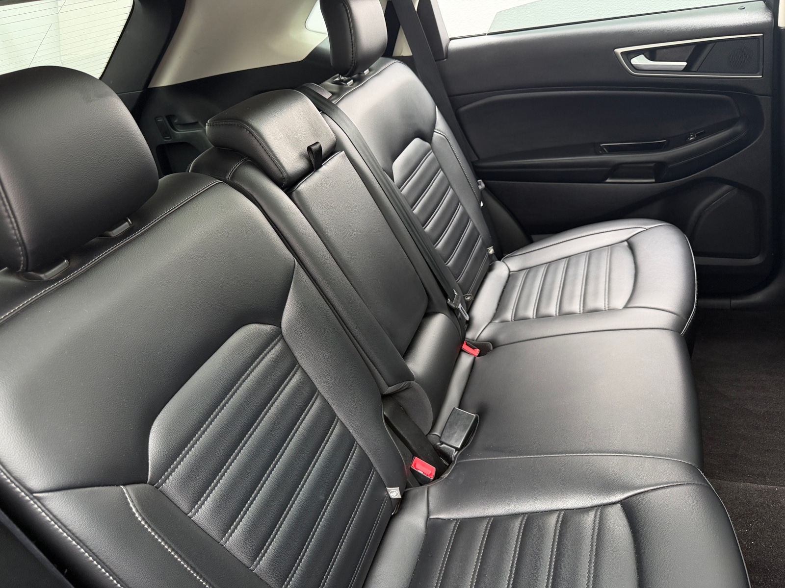 Thumbnail: 2019 Ford Edge - 5