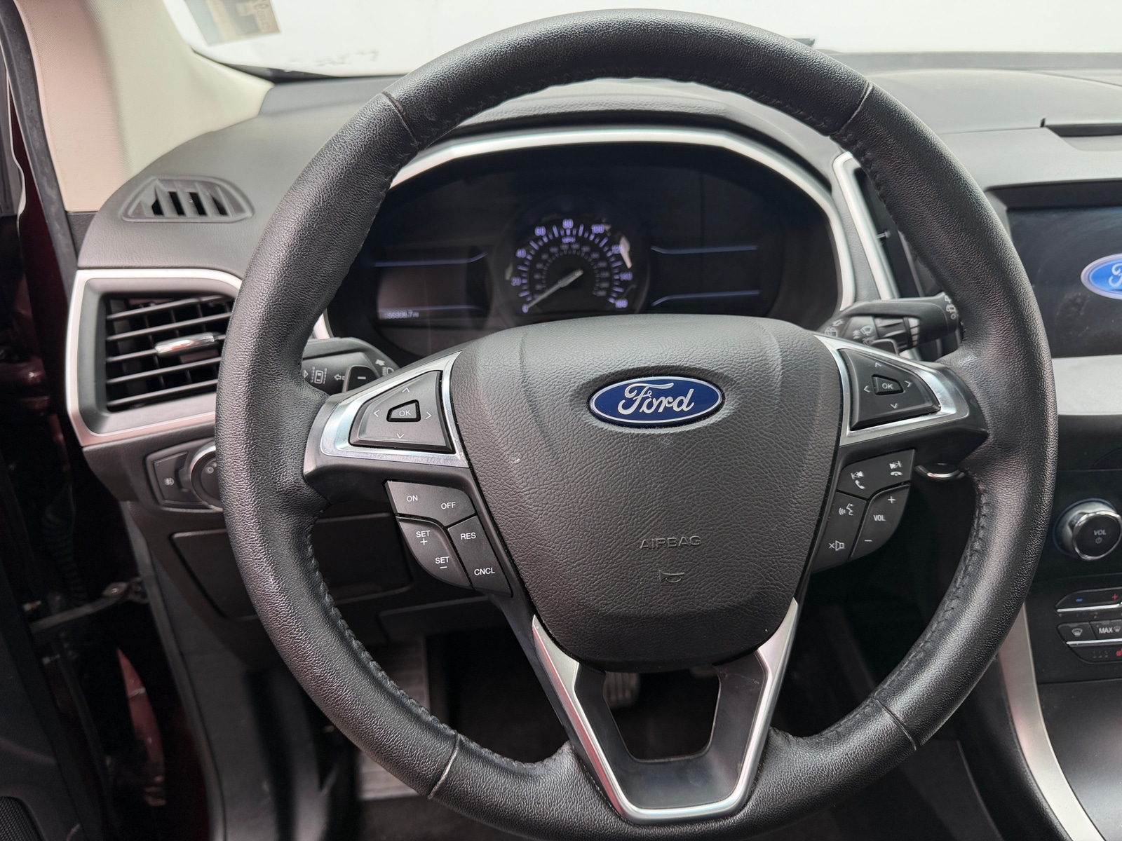 Thumbnail: 2019 Ford Edge - 4