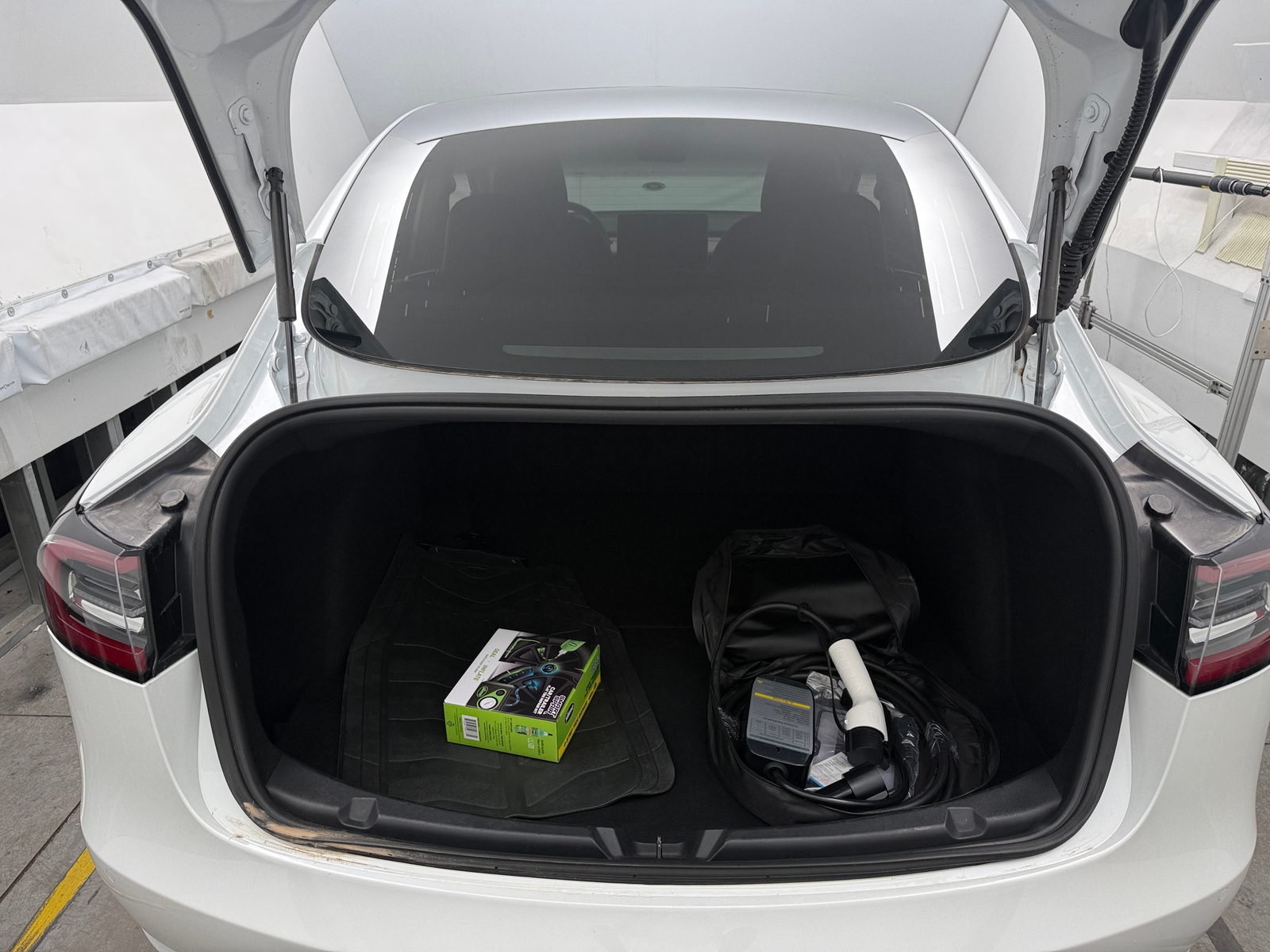 Thumbnail: 2020 Tesla Model 3 - 6