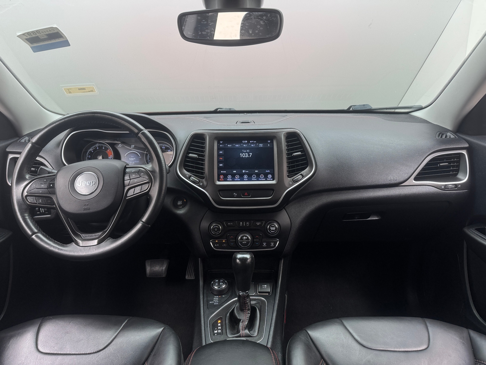 Thumbnail: 2019 Jeep Cherokee - 3