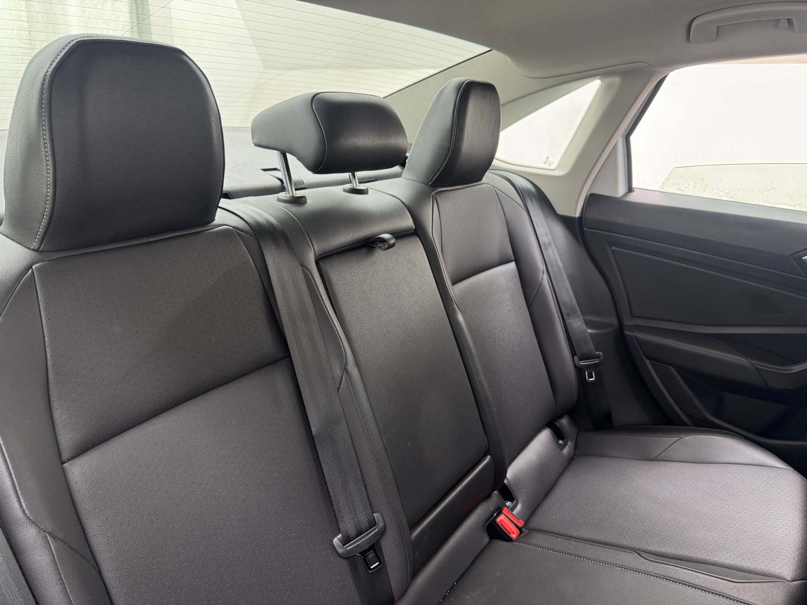 Thumbnail: 2019 Volkswagen Jetta - 5