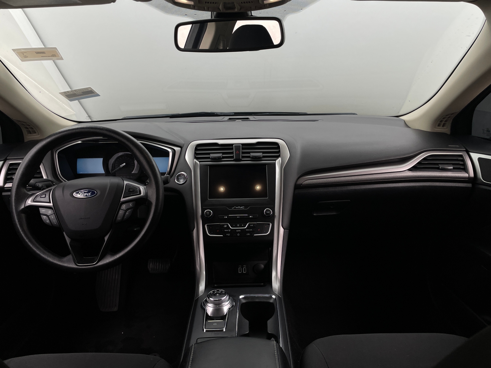 Thumbnail: 2020 Ford Fusion - 3