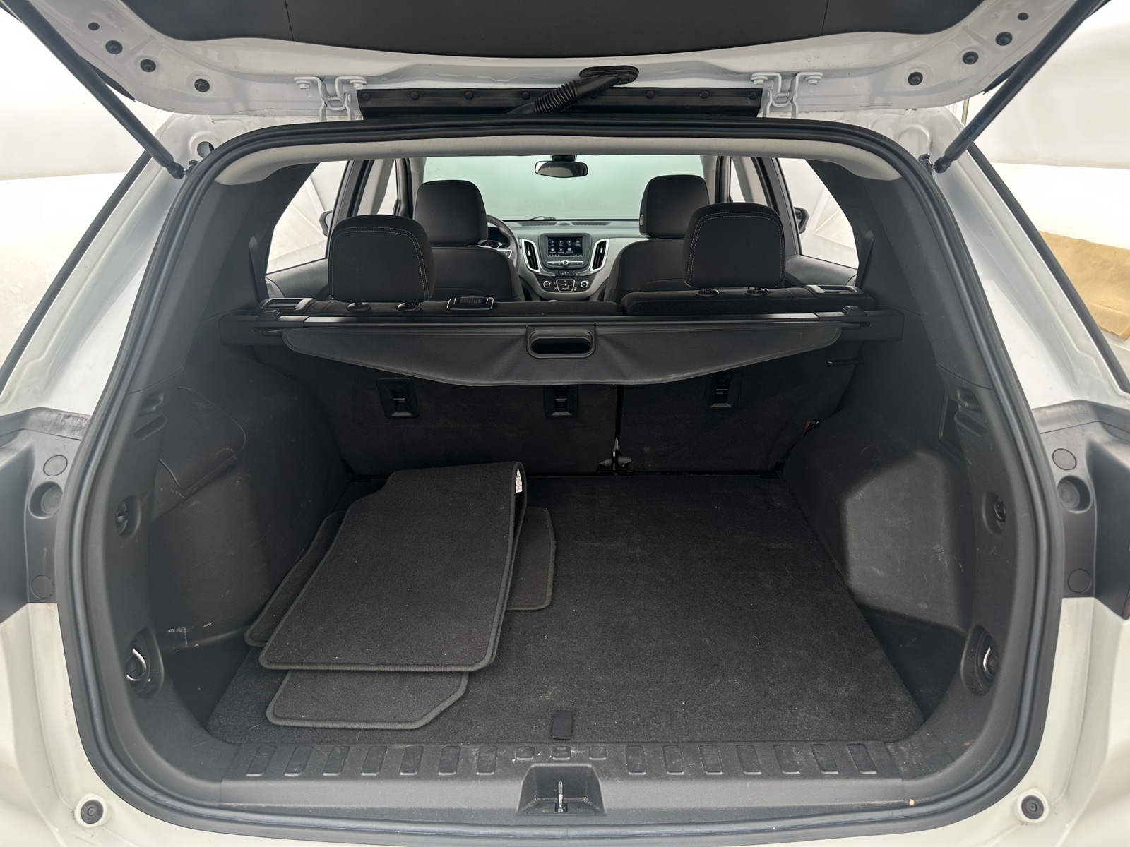 Thumbnail: 2022 Chevrolet Equinox - 7