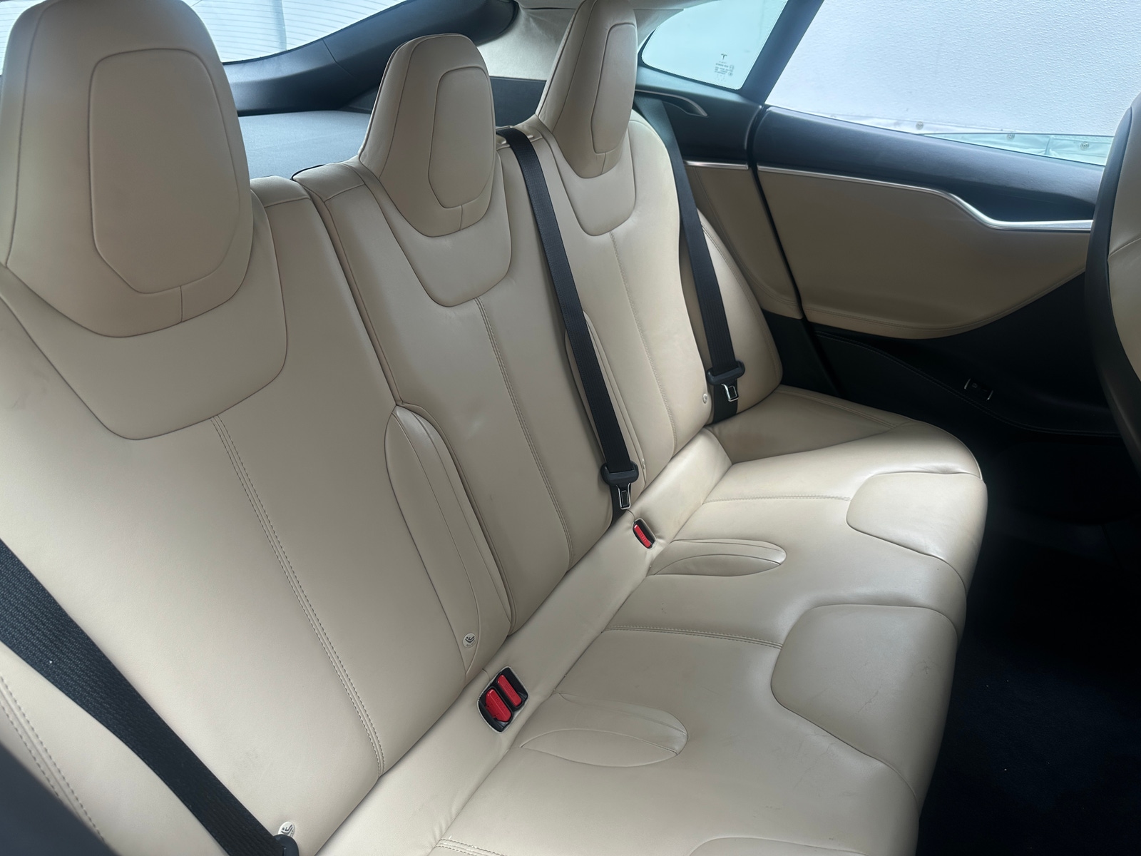 Thumbnail: 2017 Tesla Model S - 6