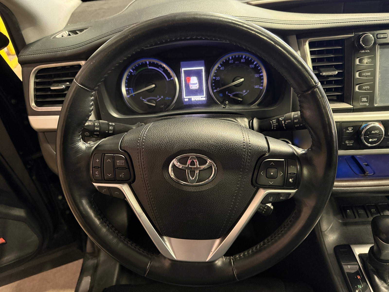 Thumbnail: 2019 Toyota Highlander - 4