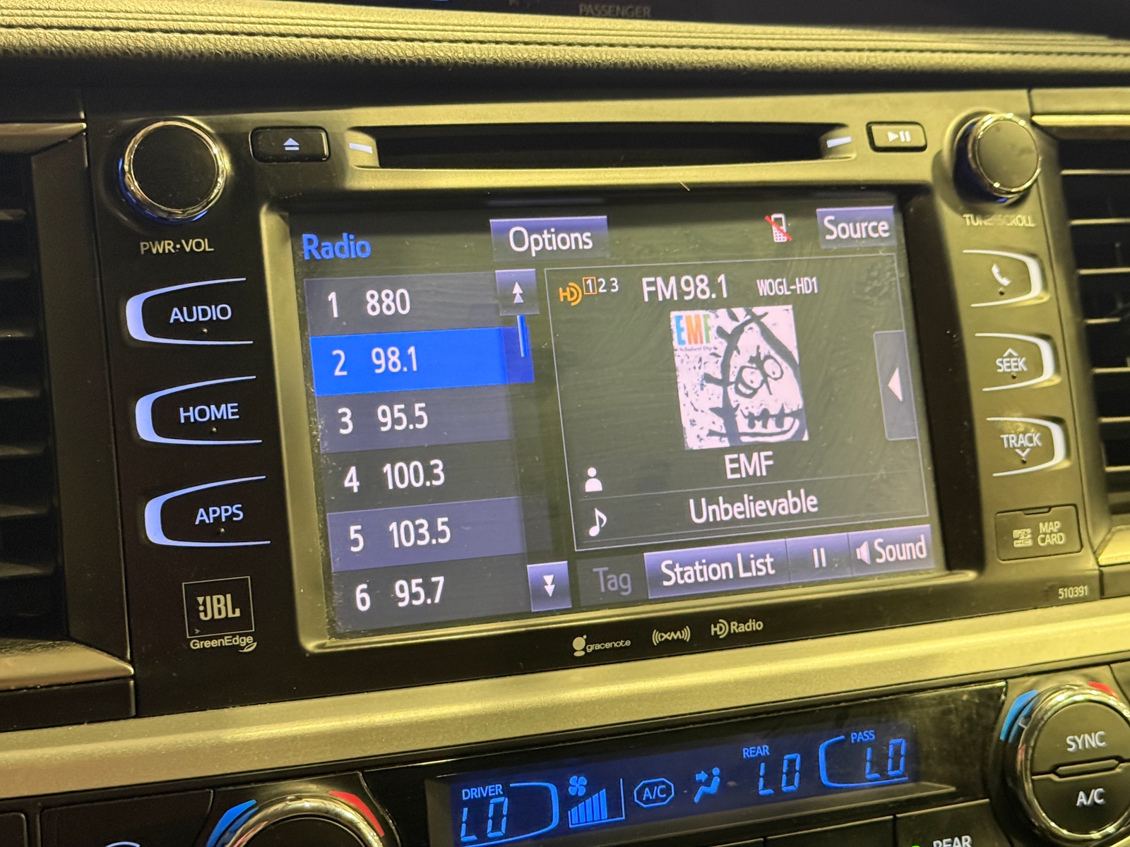 Thumbnail: 2019 Toyota Highlander - 3